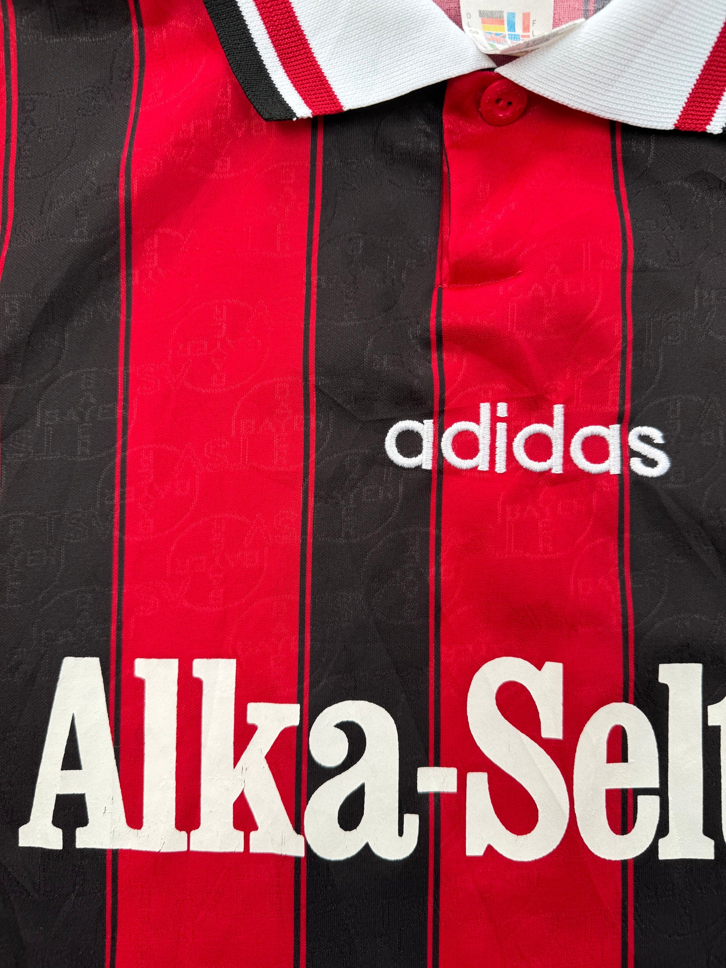 Bayer Leverkusen 1995/1996 Home Shirt (L)