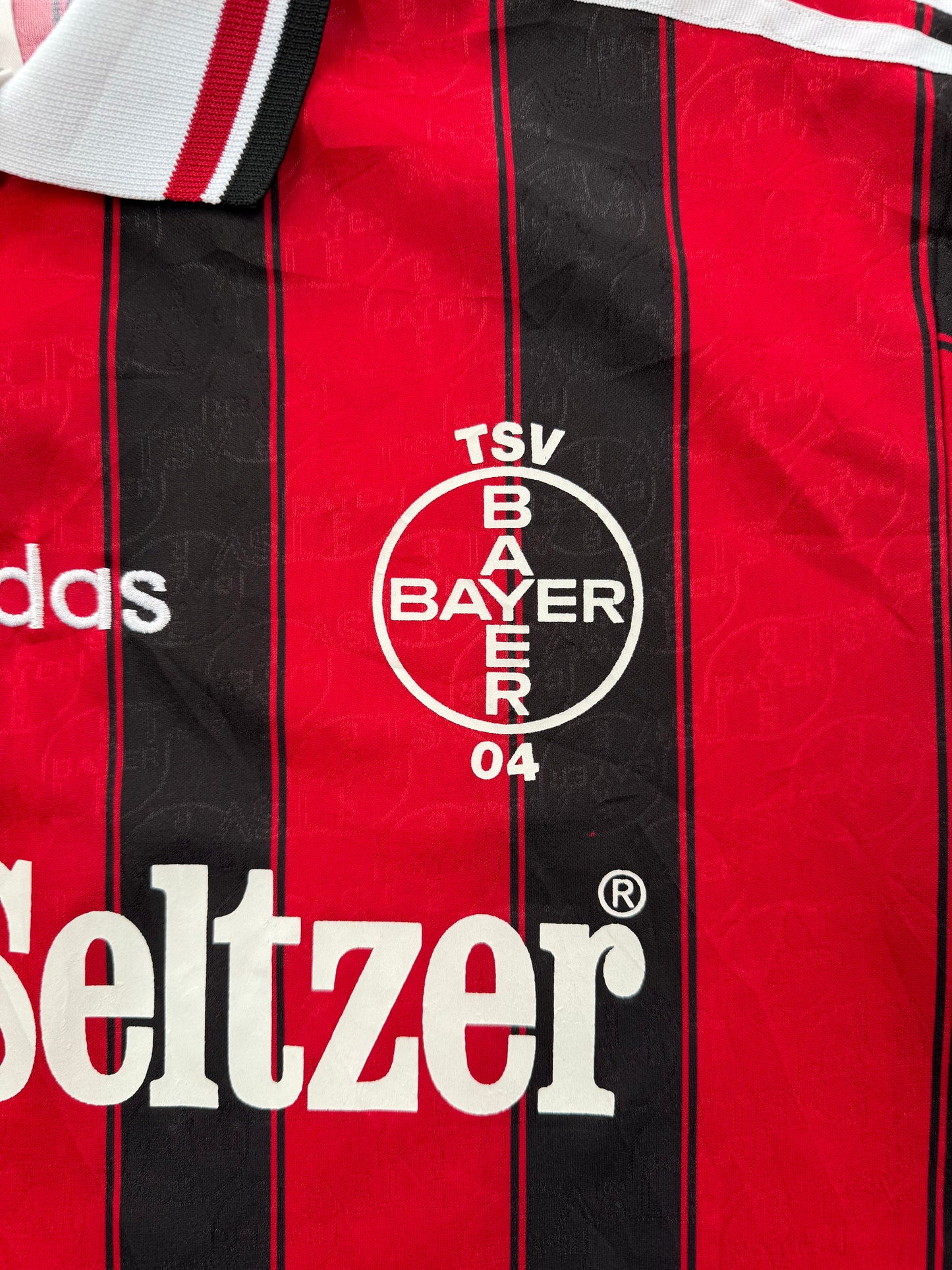 Bayer Leverkusen 1995/1996 Home Shirt (L)