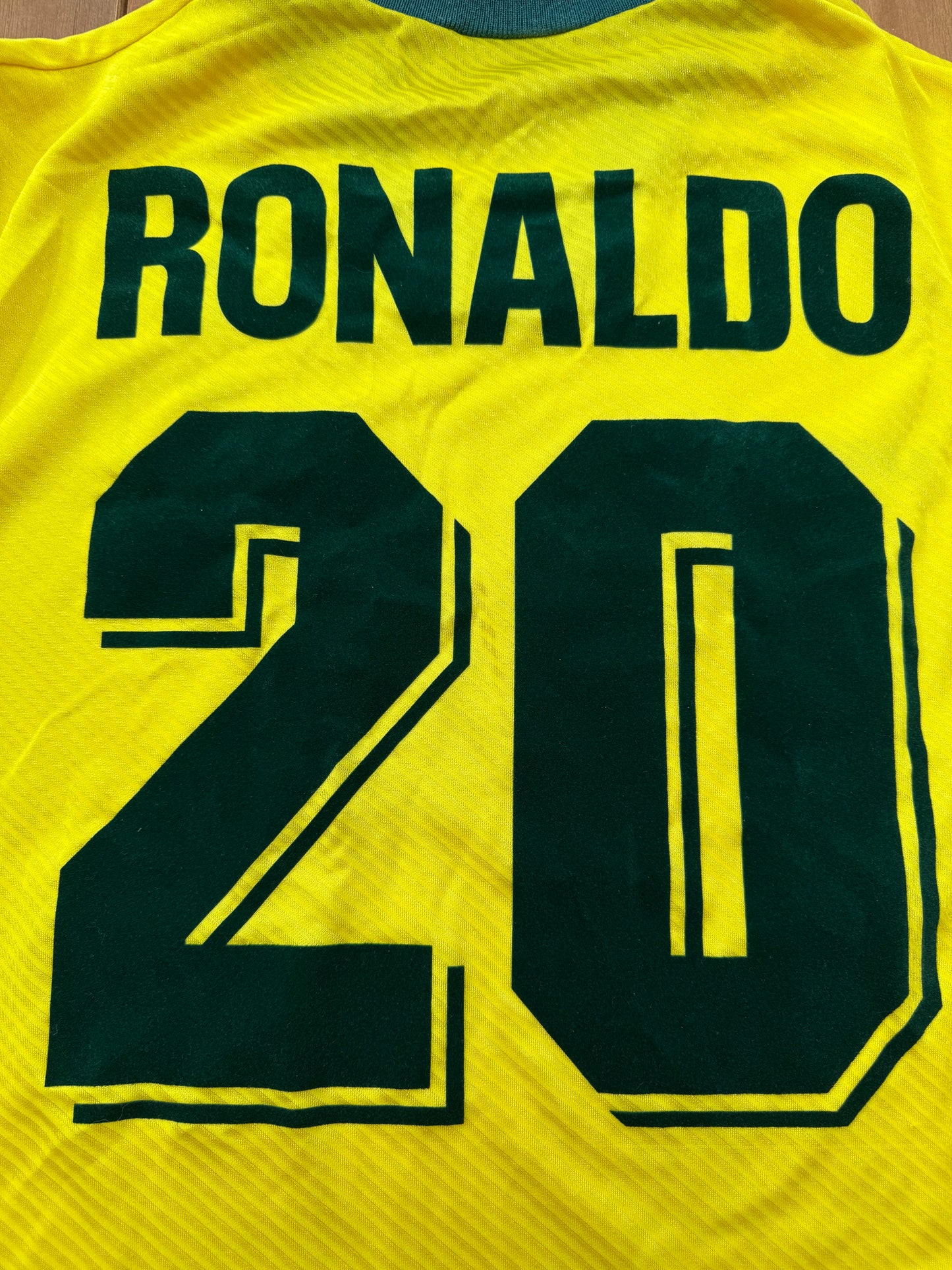 Brazil 1993/1994 Home Shirt (#20 Ronaldo) (L)