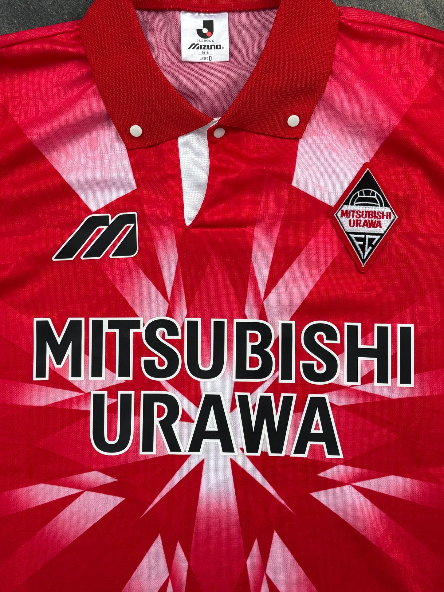 Urawa Red Diamonds 1995/1996 Home Shirt (M)