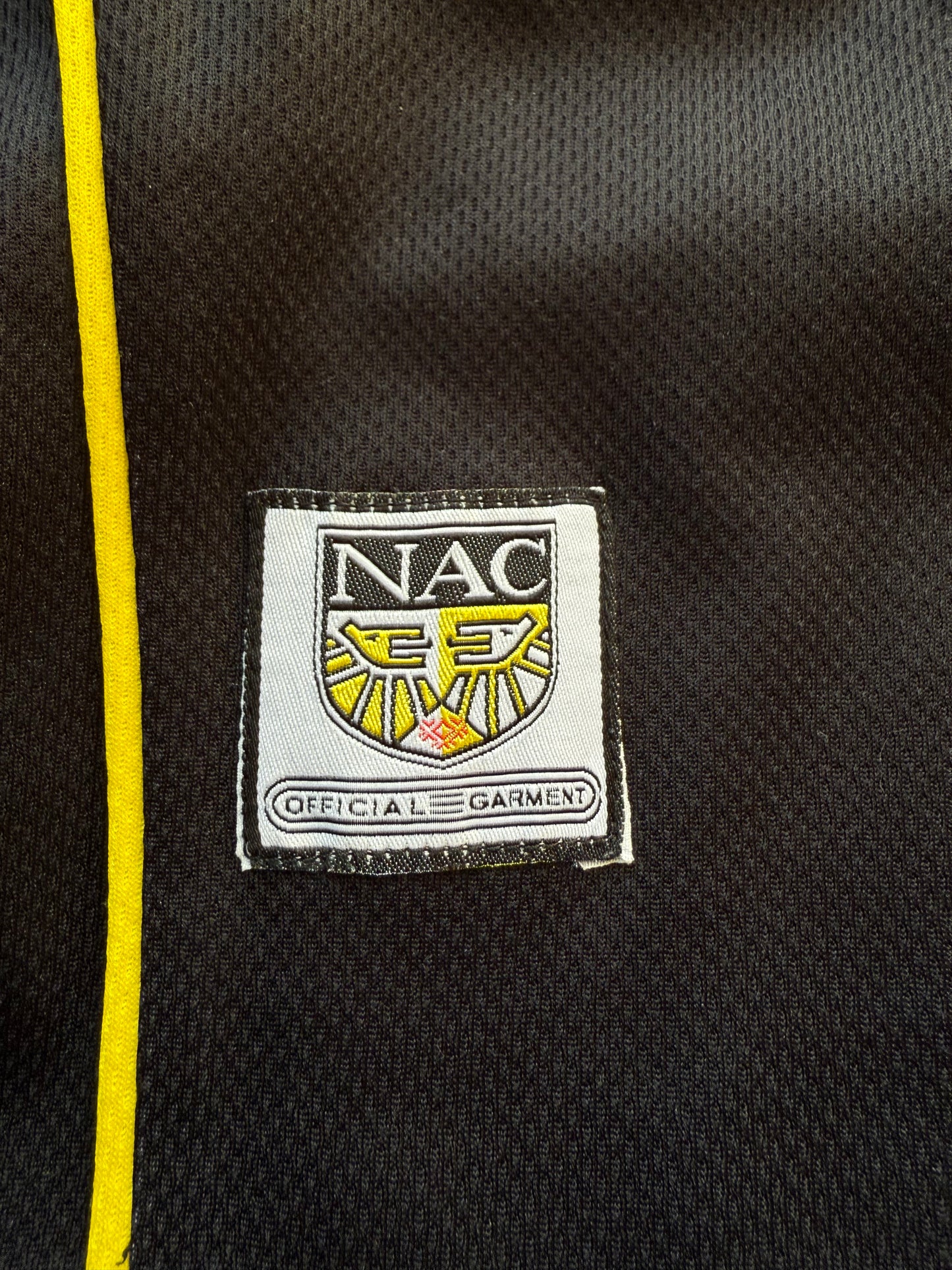 Nac Breda 2000/2001 Away Shirt (XXL)