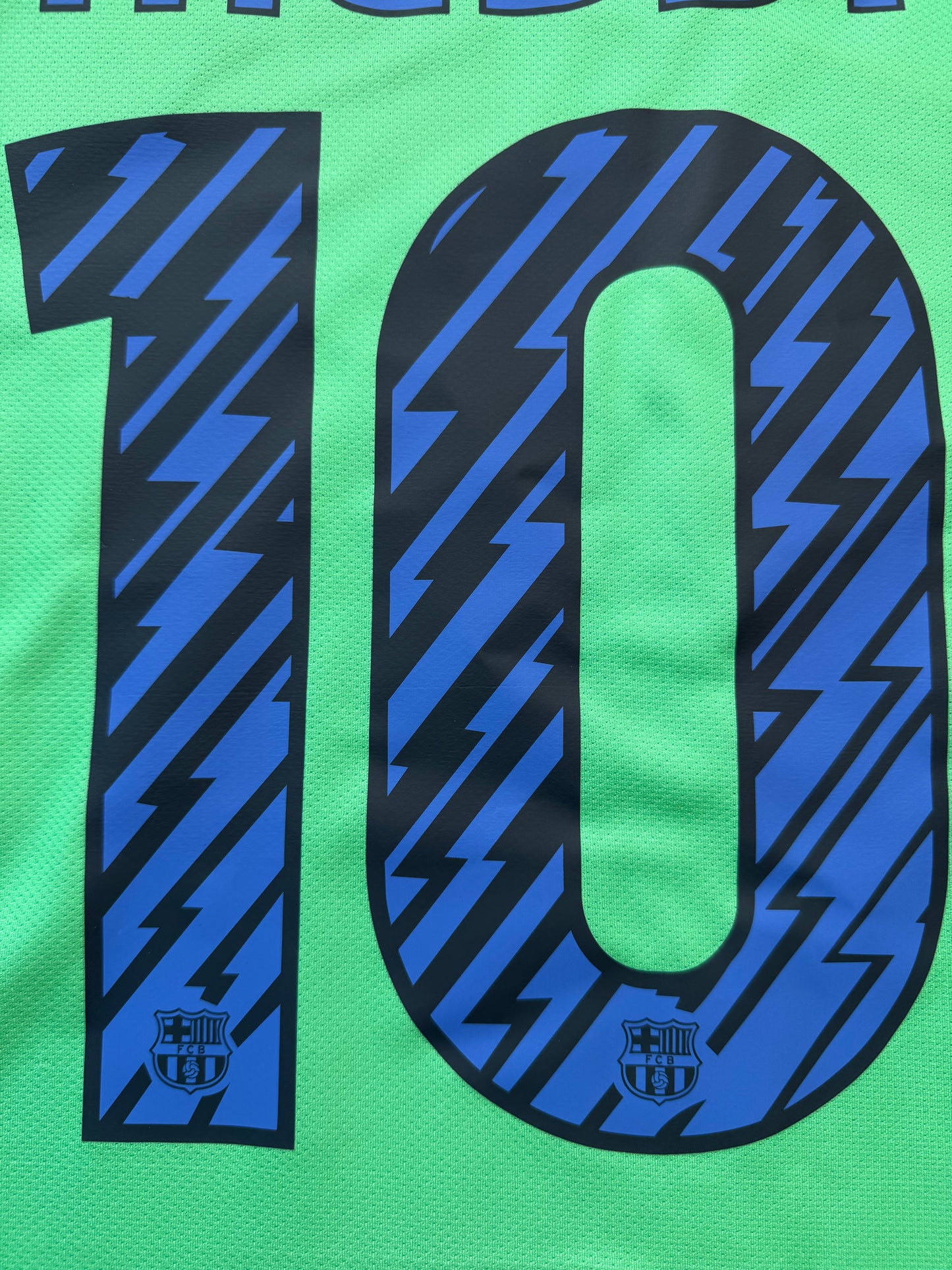 Barcelona 2010/2011 Away Shirt #10 Messi (L)