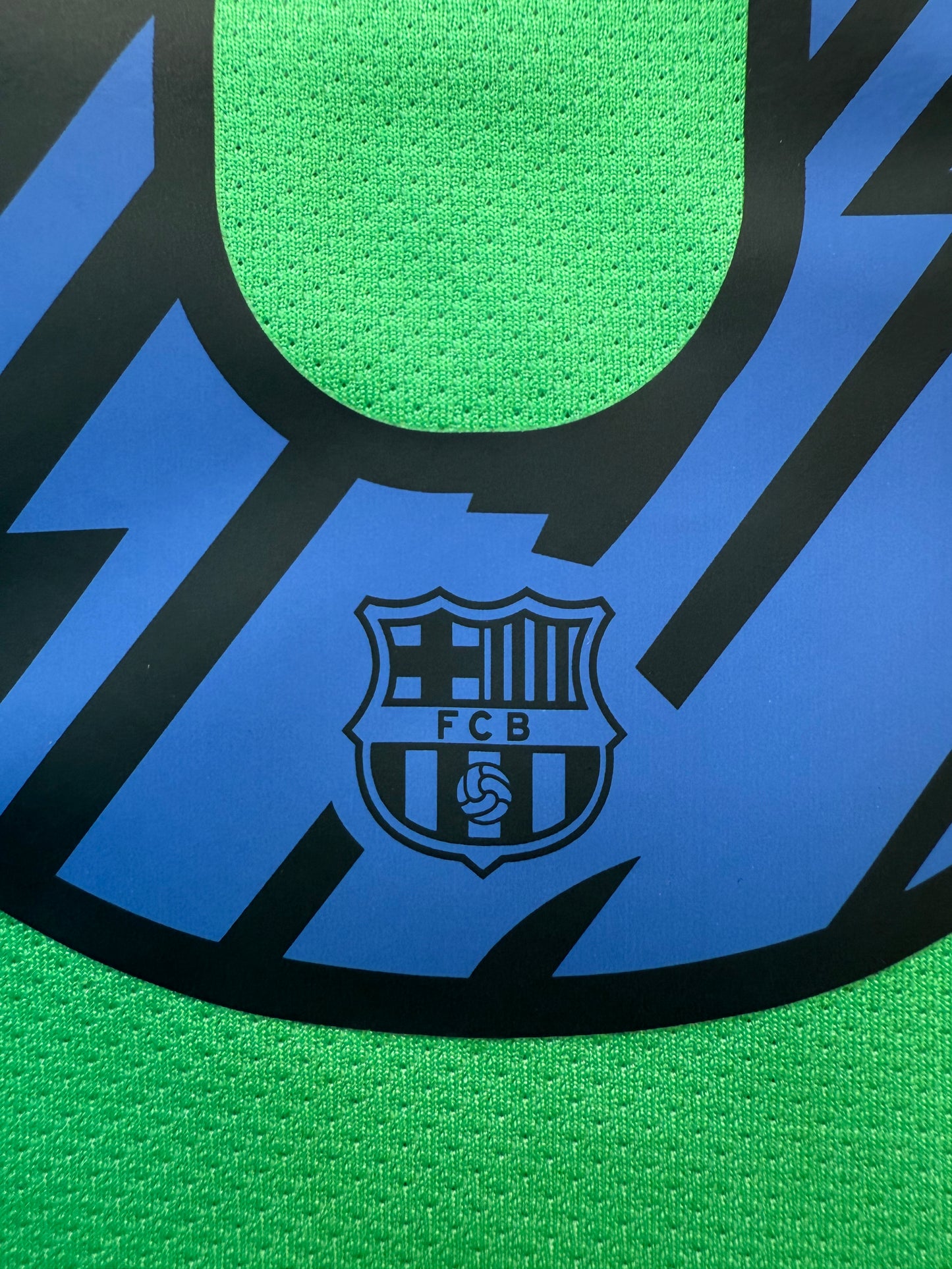 Barcelona 2010/2011 Away Shirt #10 Messi (L)