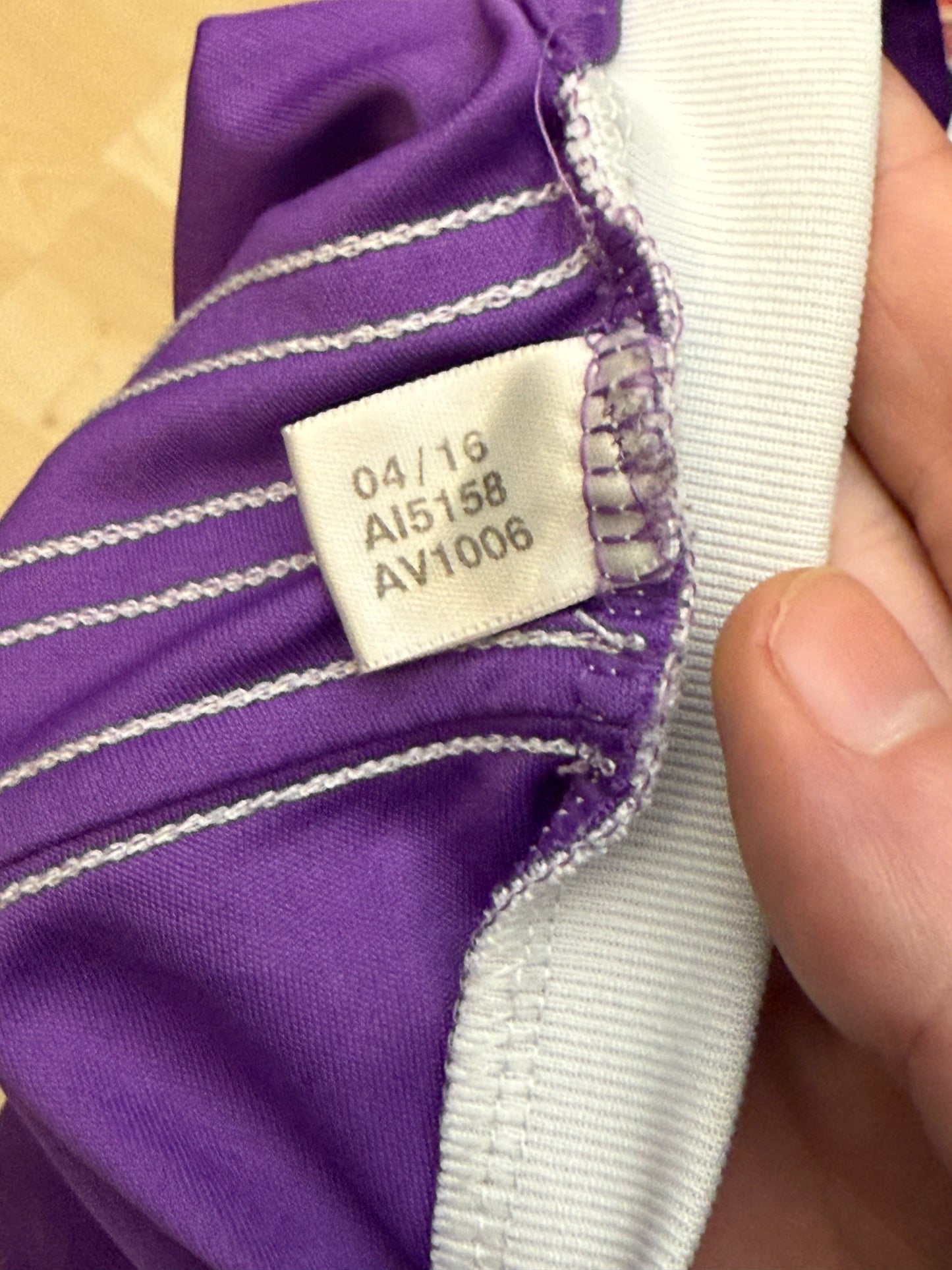 Real Madrid 2016/2017 Away Shirt (#10 James) (S)