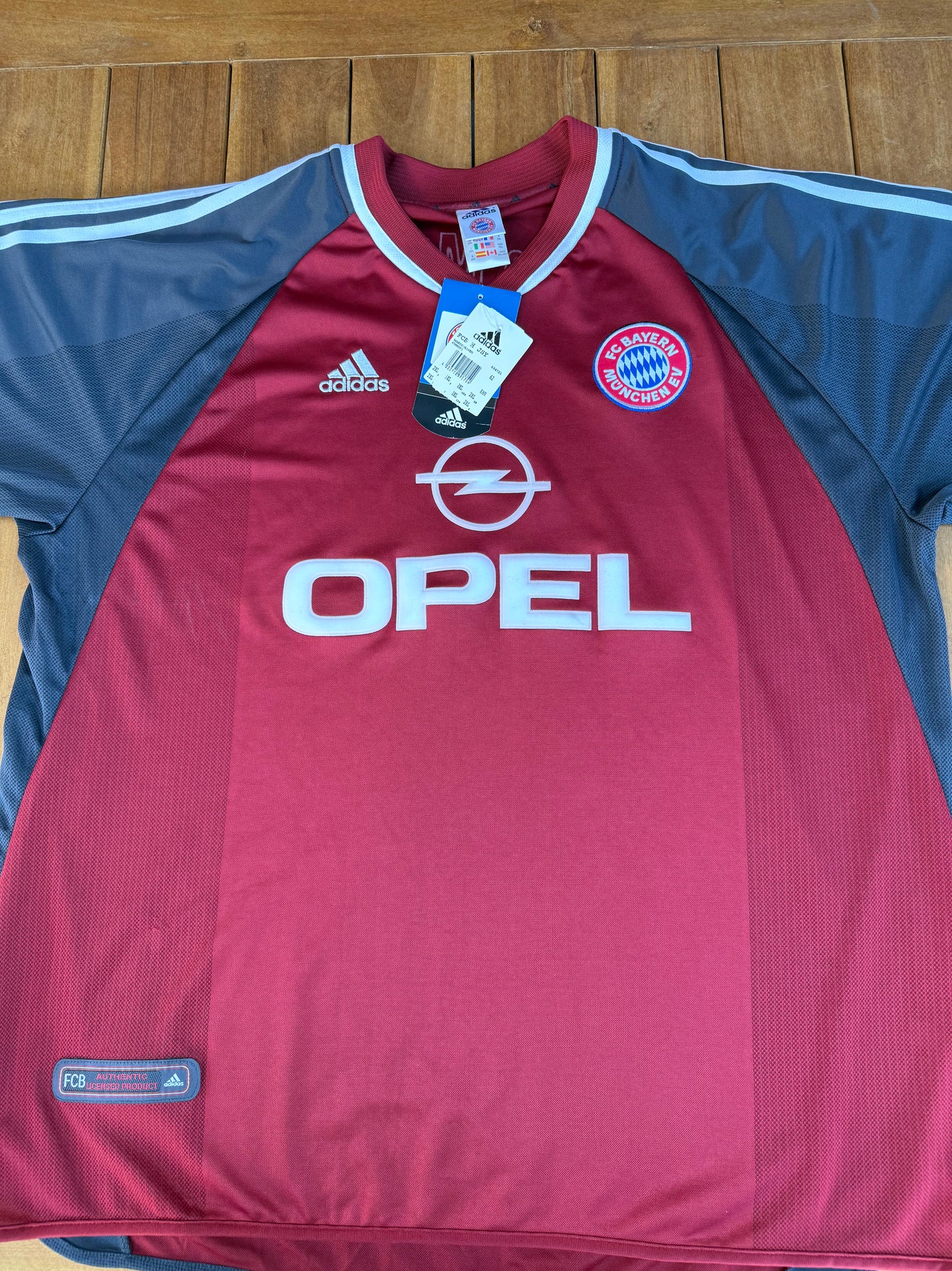 Bayern München 2001/2002 Home Shirt BNWT (XXL)