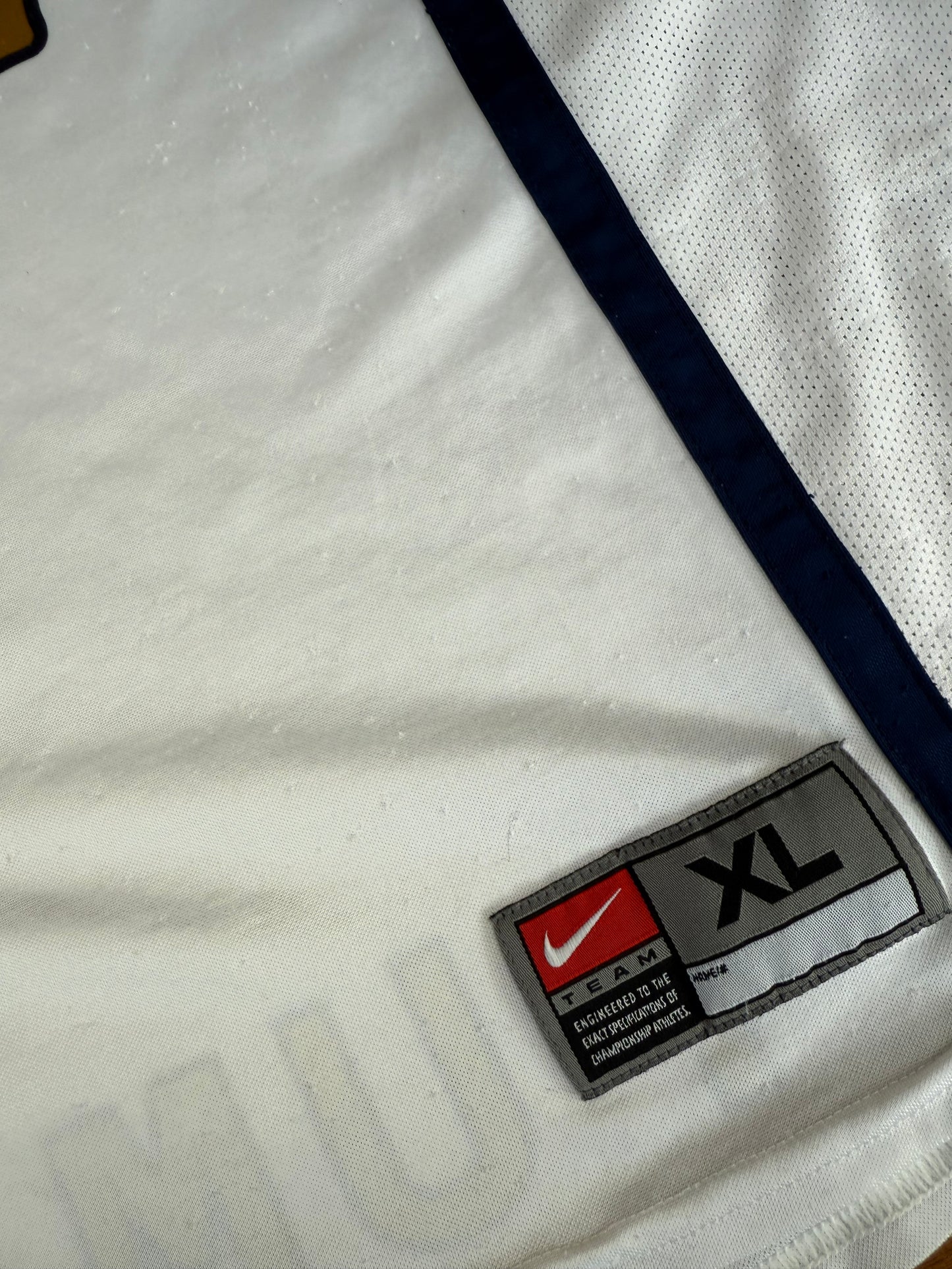 Pumas 1999/2000 Away Shirt Longsleeve (XL)