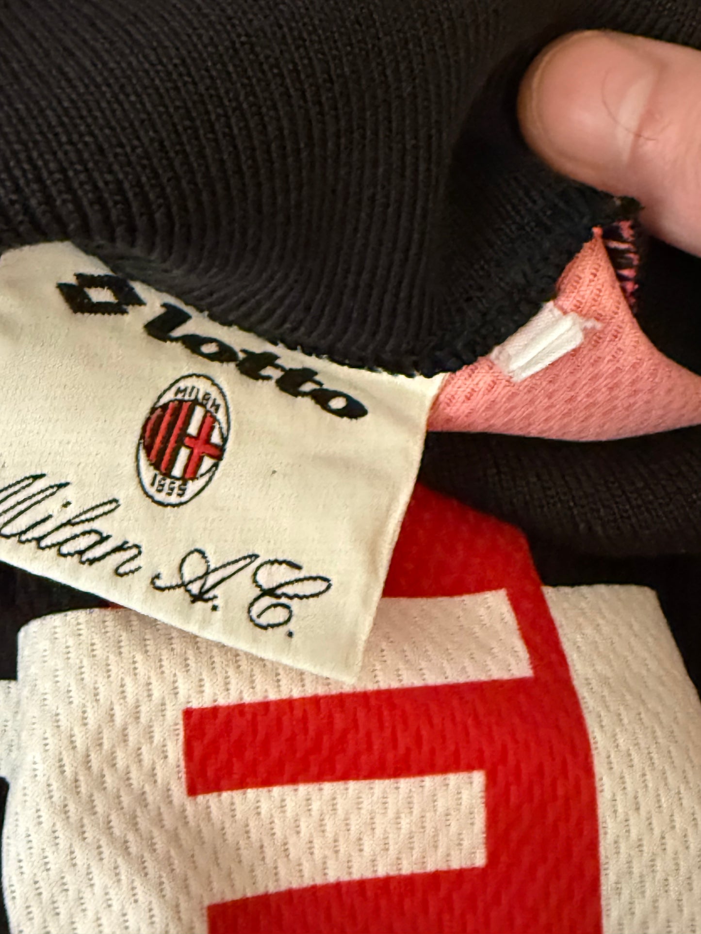 AC Milan 1996/1997 Home Shirt (#18 Baggio) (L)