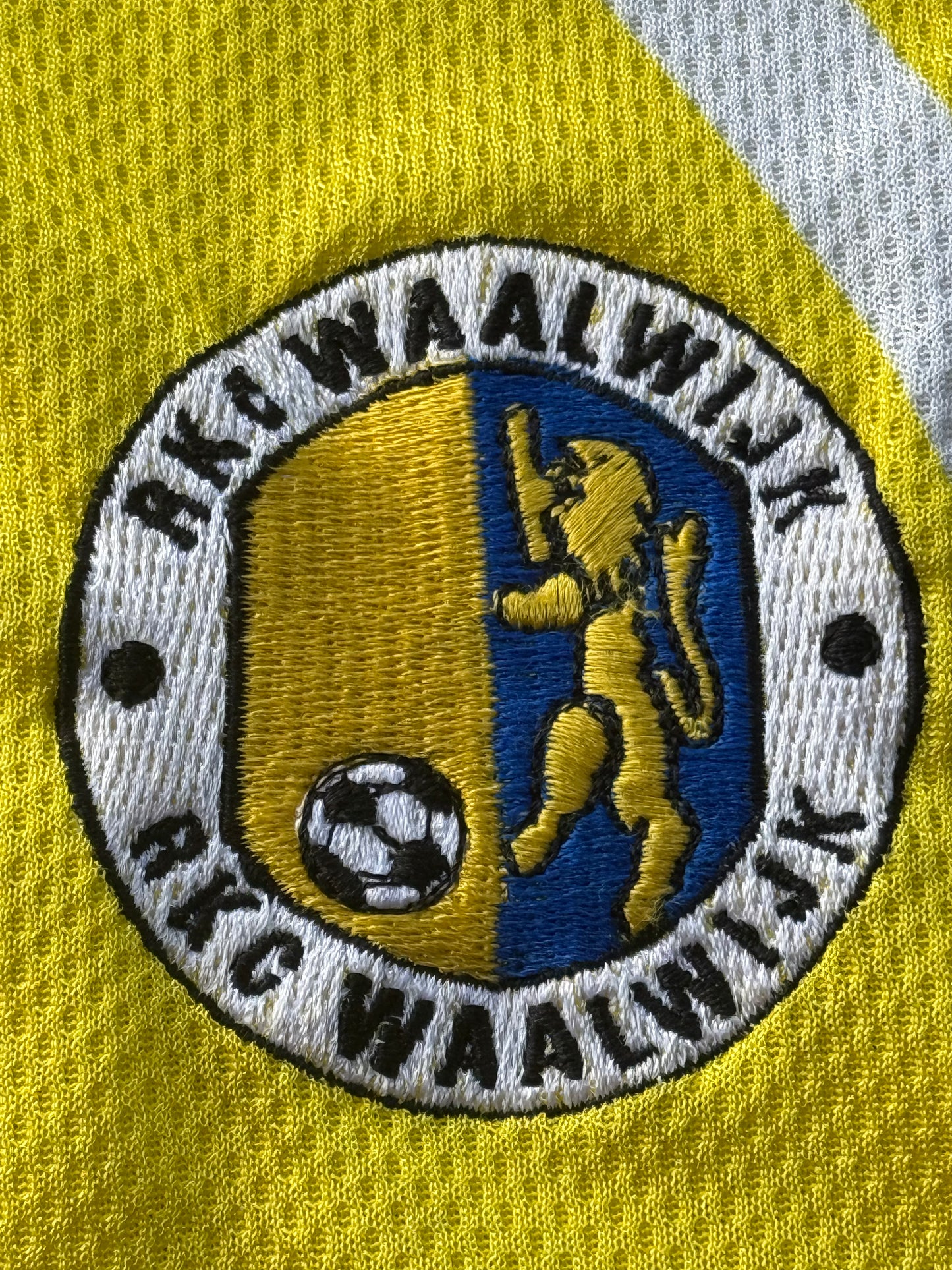 RKC Waalwijk 1998/1999 Home Shirt (XL)