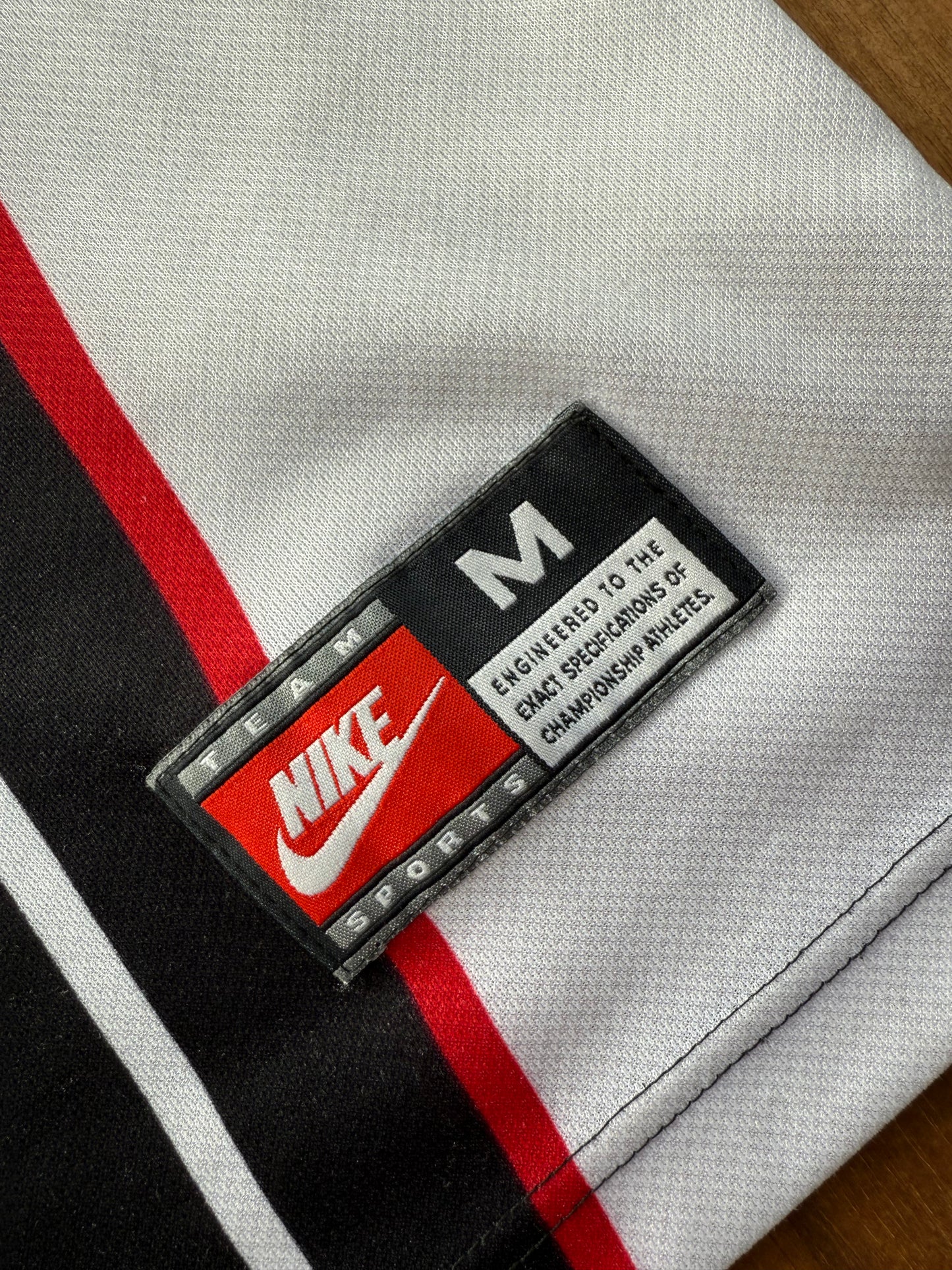 PSV 1997/1998 Away Shirt (M)