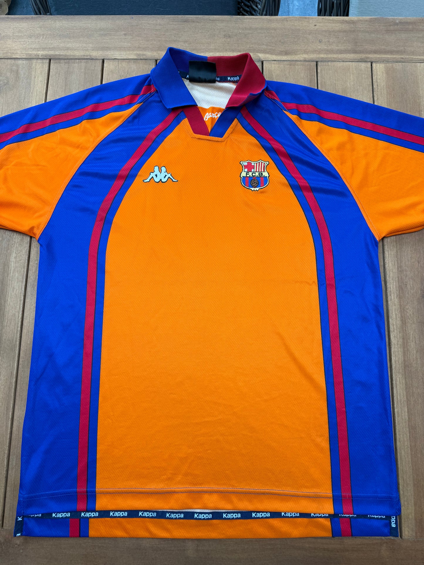 Barcelona 1997/1998 Champions League Away Shirt (L) (Very Rare)
