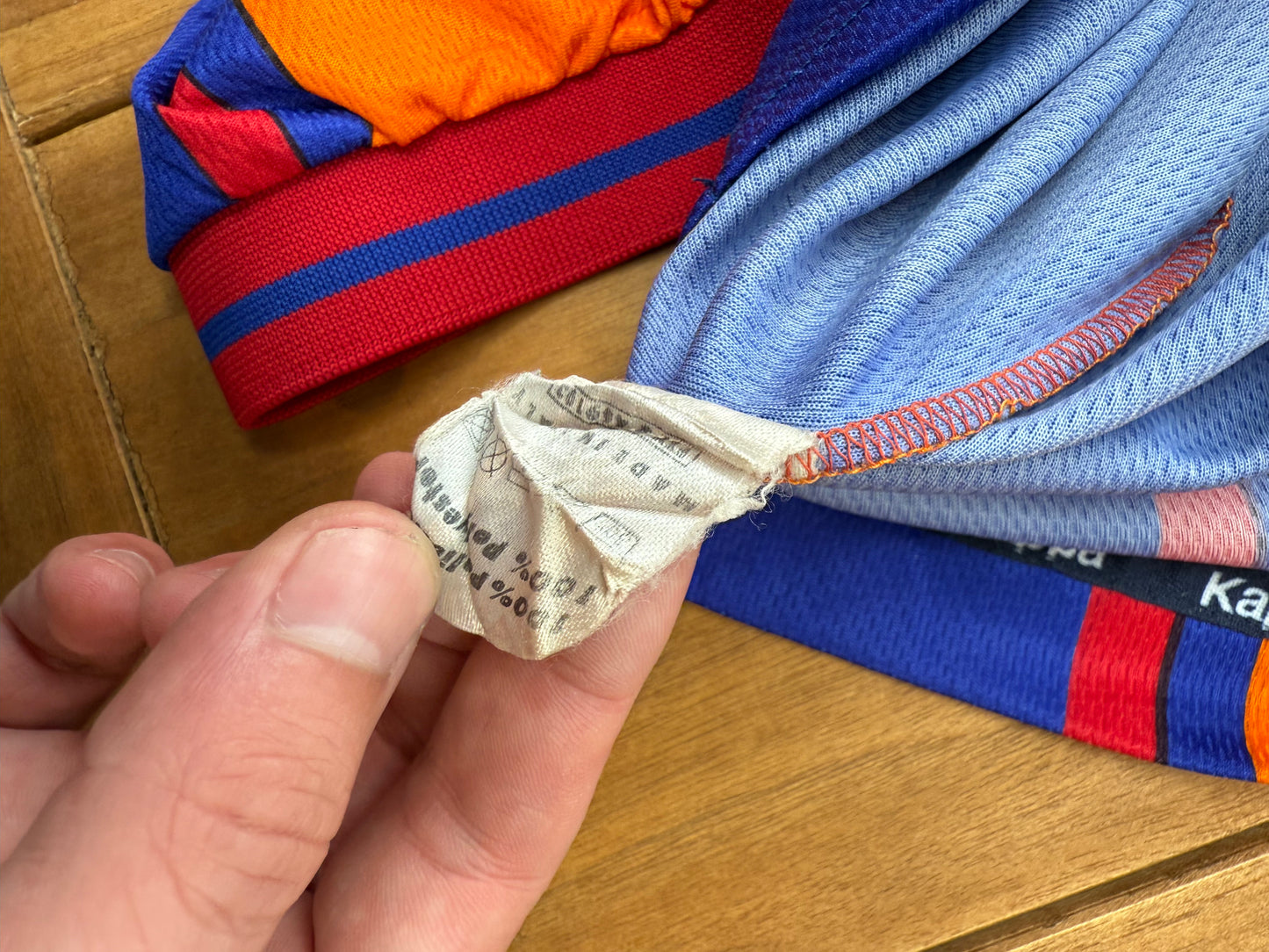 Barcelona 1997/1998 Champions League Away Shirt (L) (Very Rare)