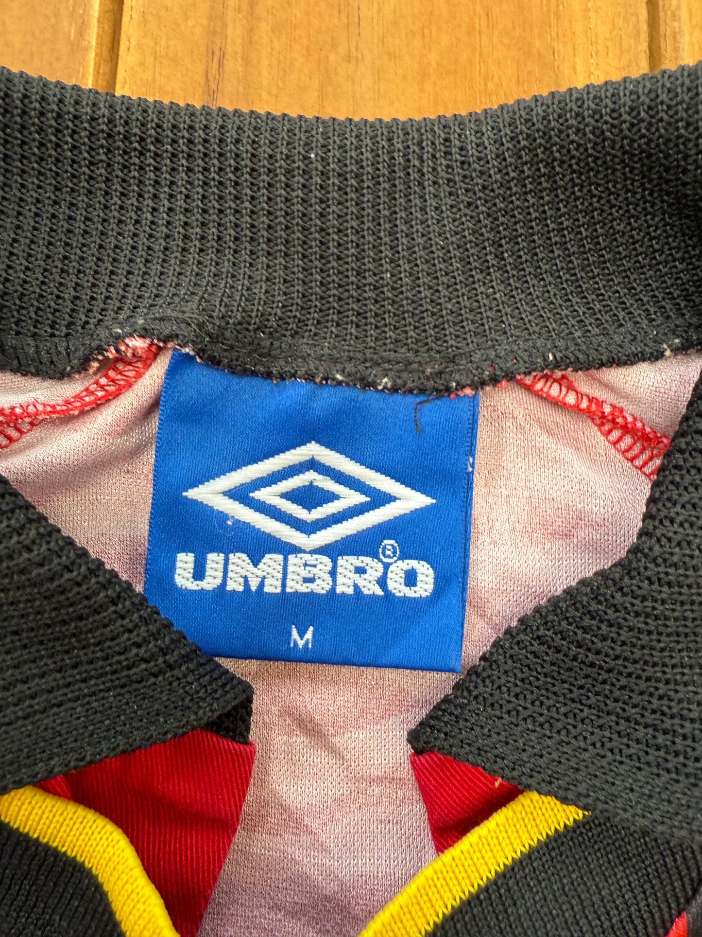 Nagoya Grampus 1996/1998 Home Shirt (M)