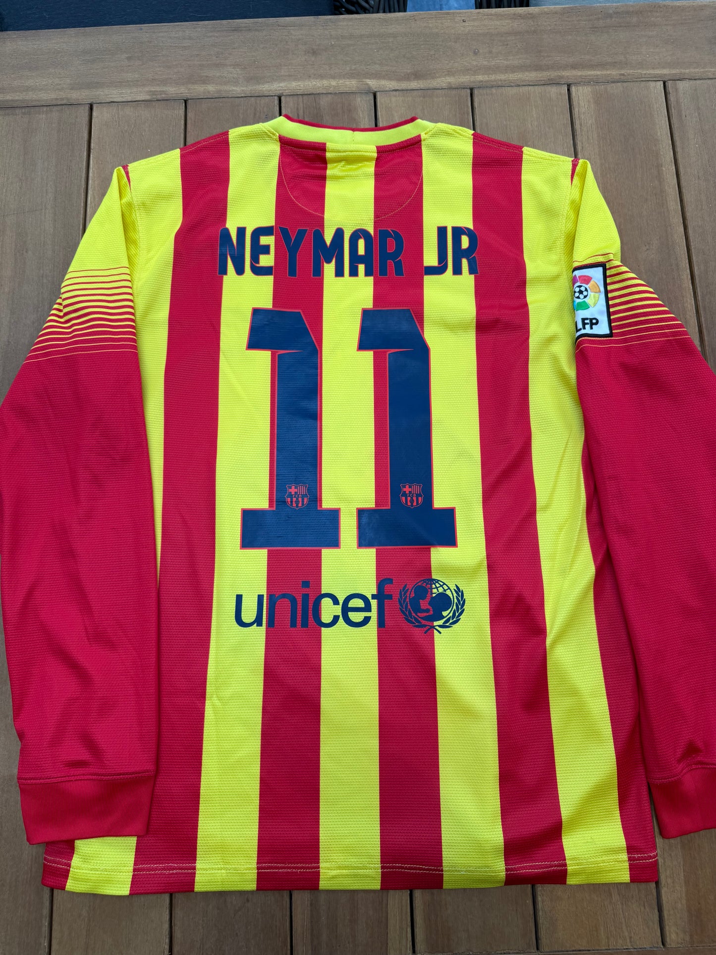 Barcelona 2013/2014 Away Shirt (#11 Neymar) (M)