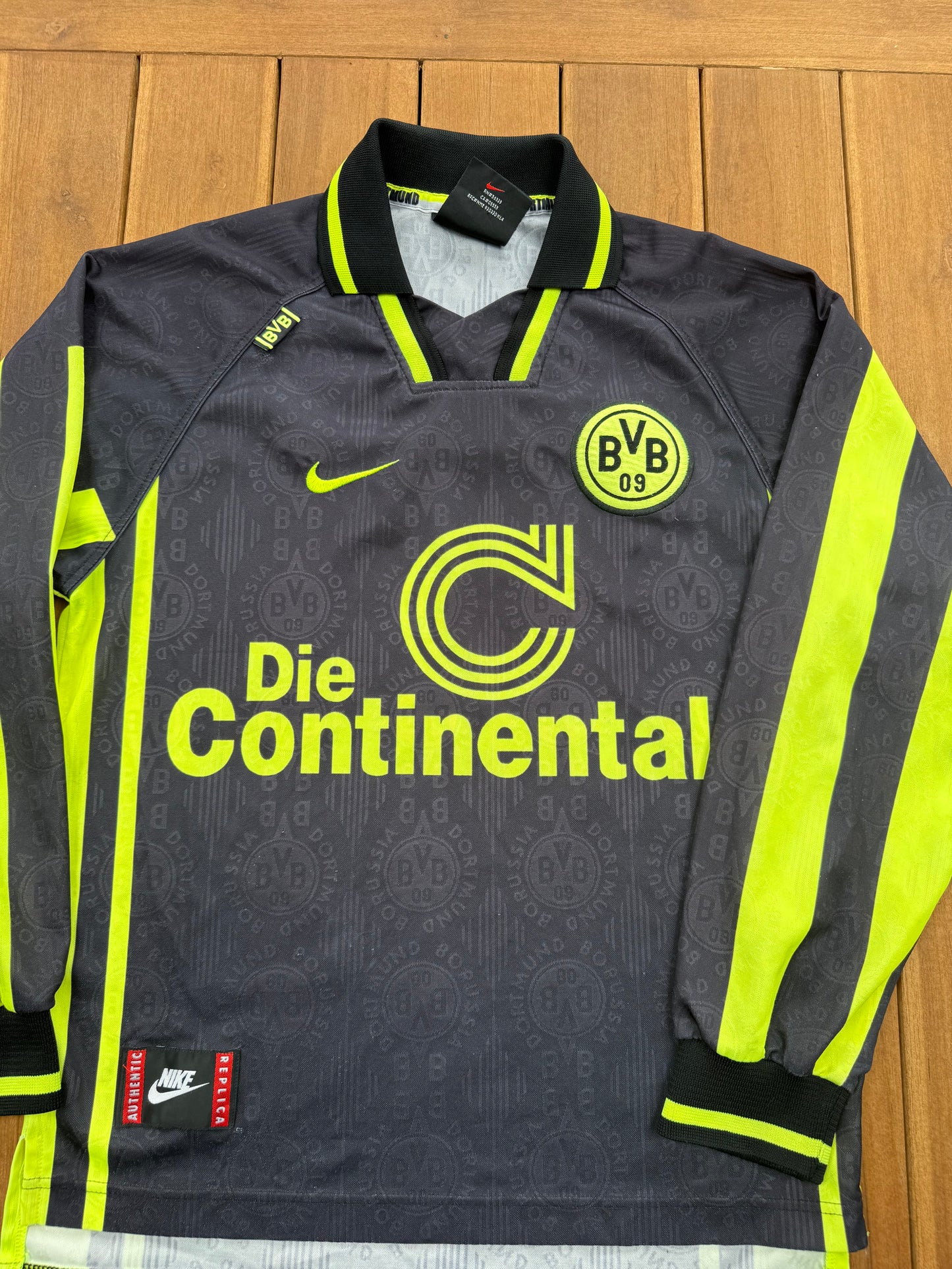 Dortmund 1996/1997 Away Shirt Longsleeve (S)