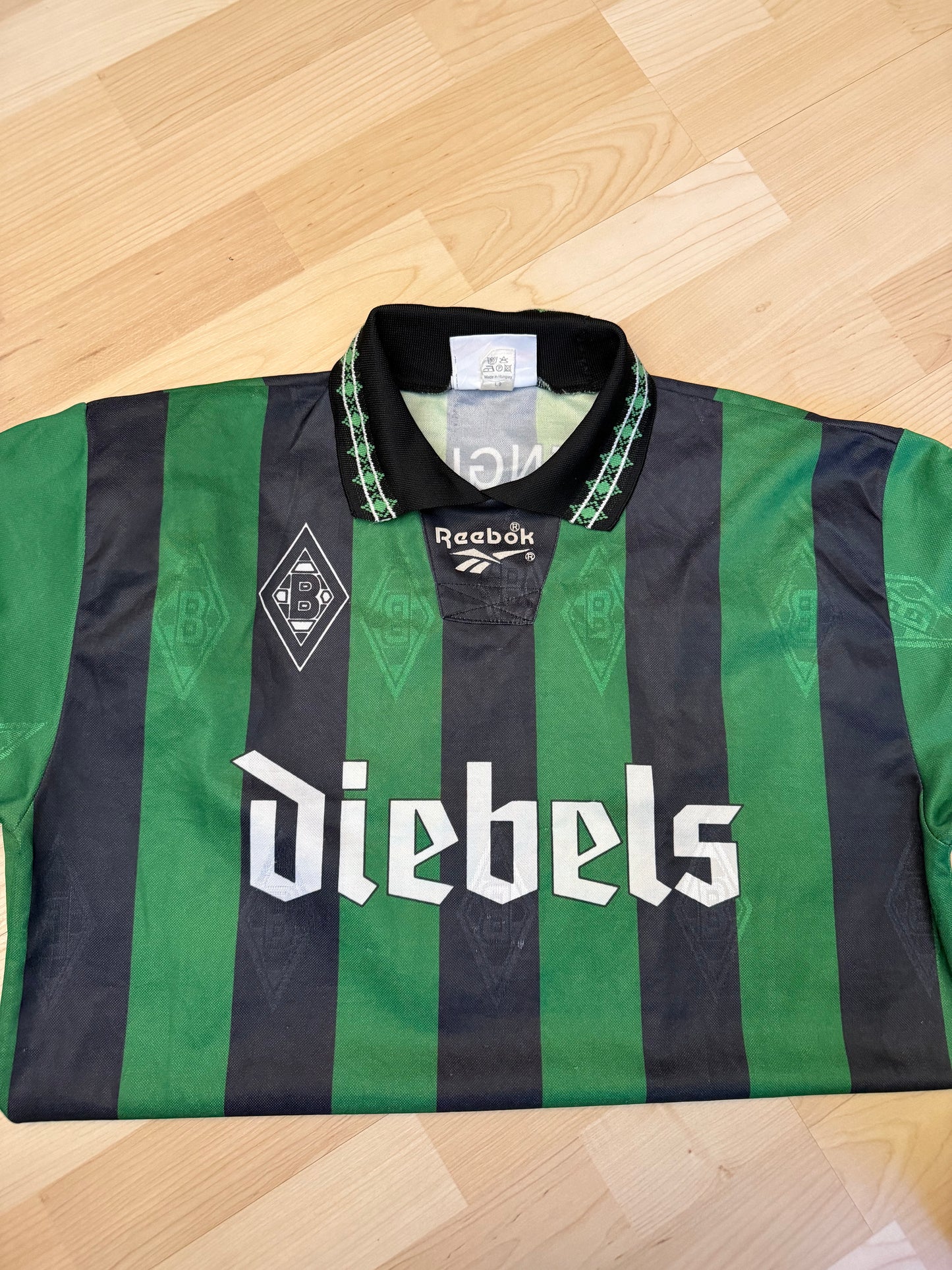 Borussia Mönchengladbach 1995/1996 Away Shirt Longsleeve (M/L)