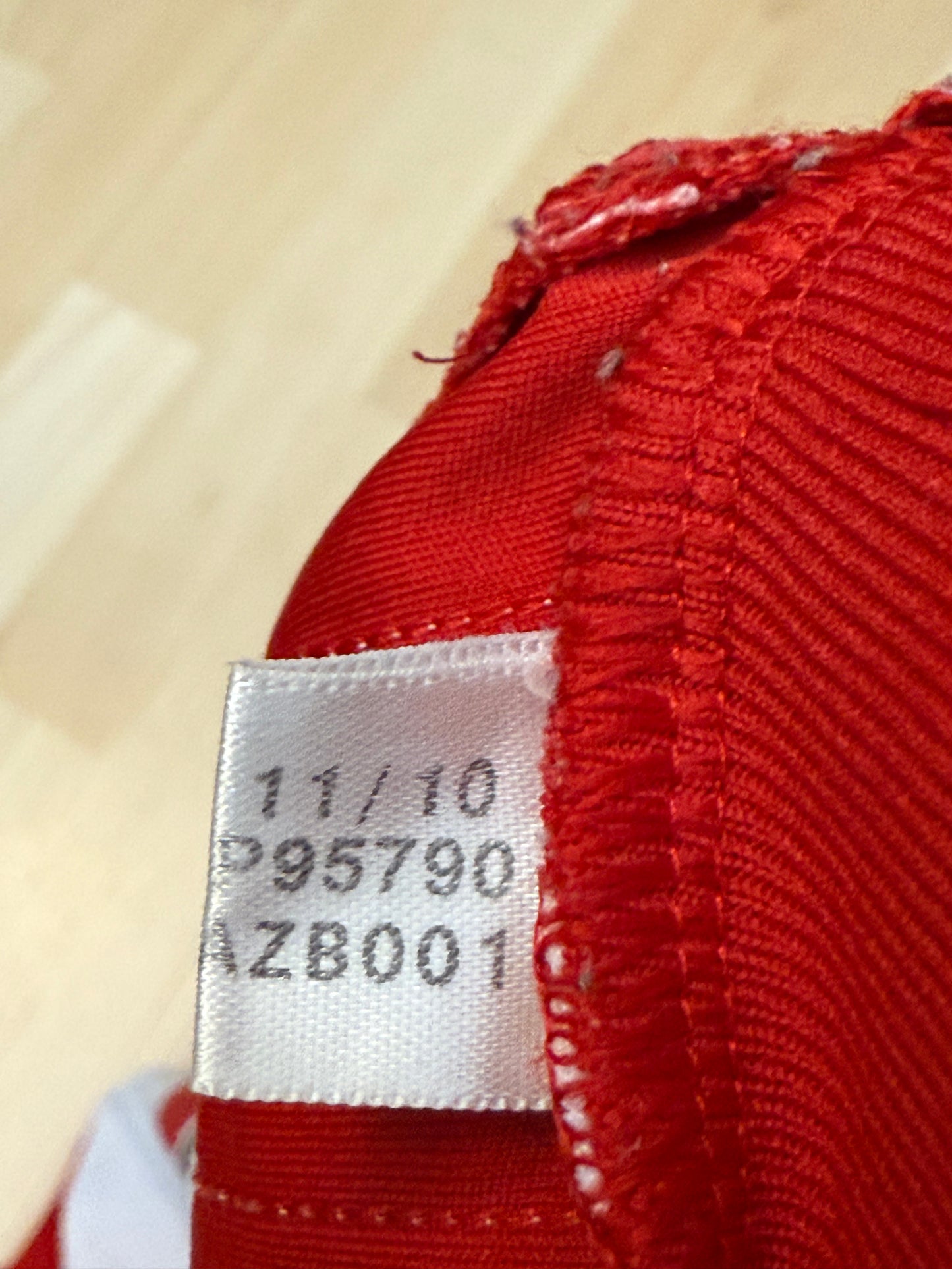 Bayern München 2010/2011 Home Shirt (#39 Kroos) (XL)