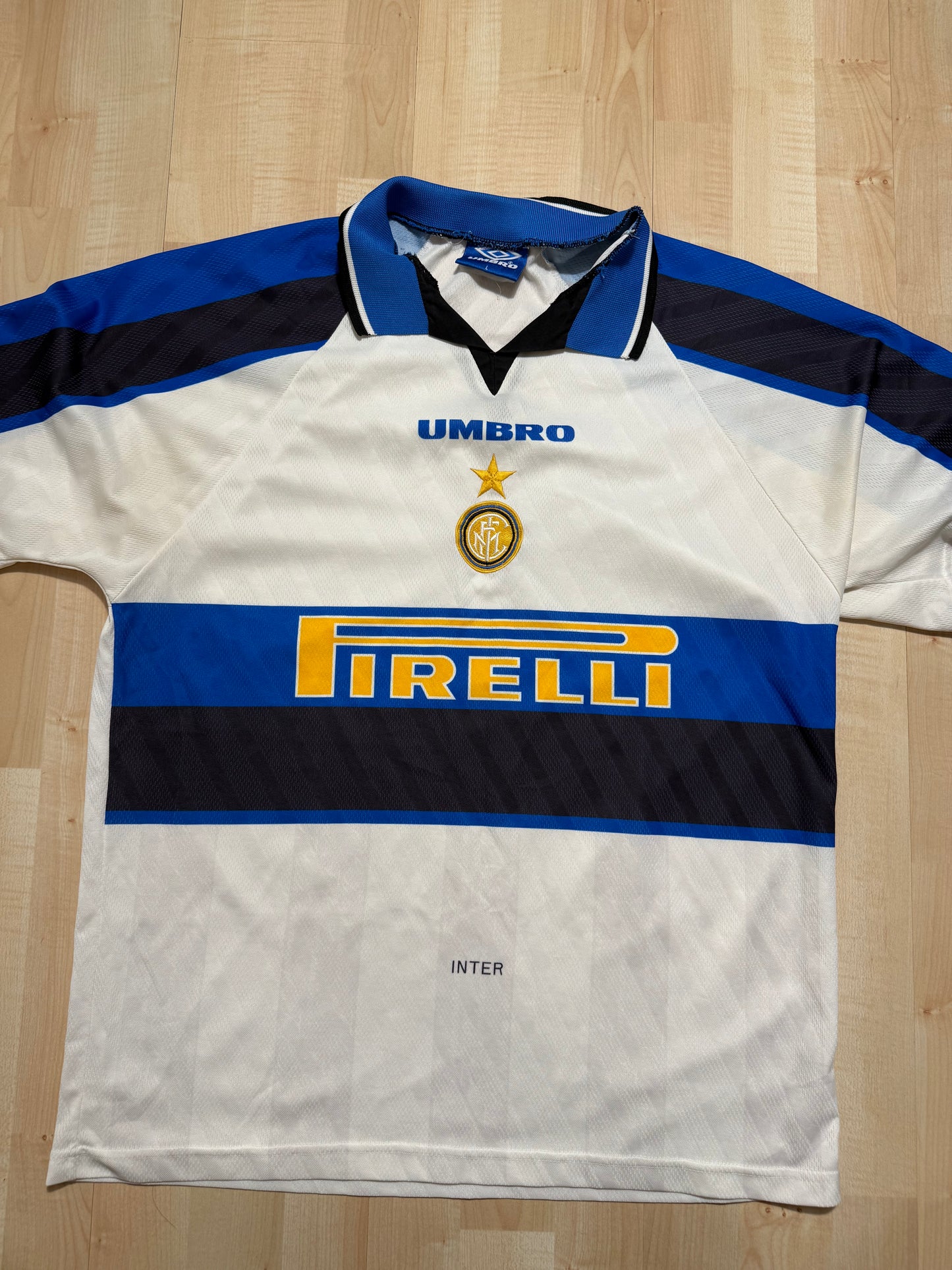 Inter Milan 1996/1997 Away Shirt (L)
