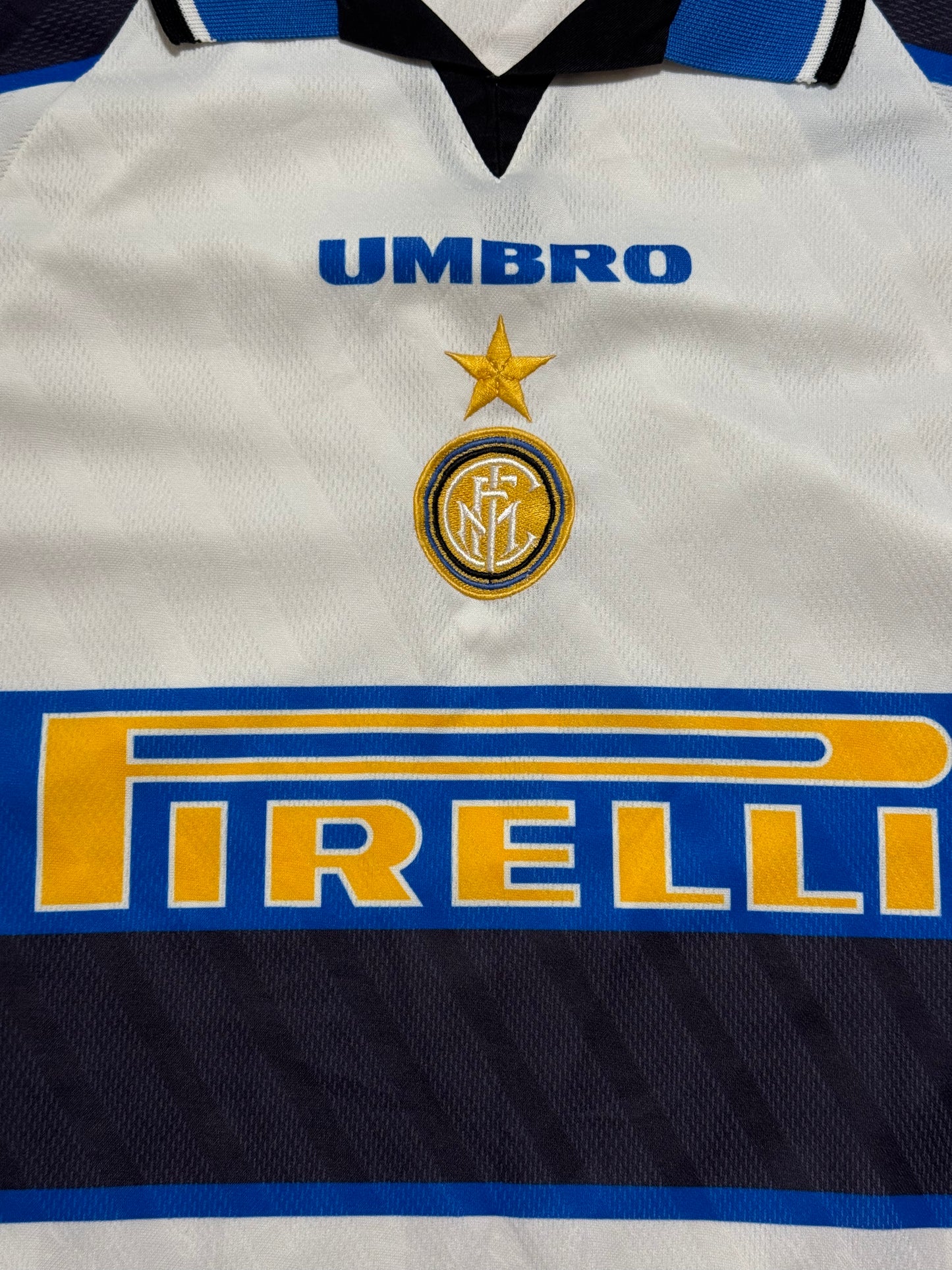 Inter Milan 1996/1997 Away Shirt (L)