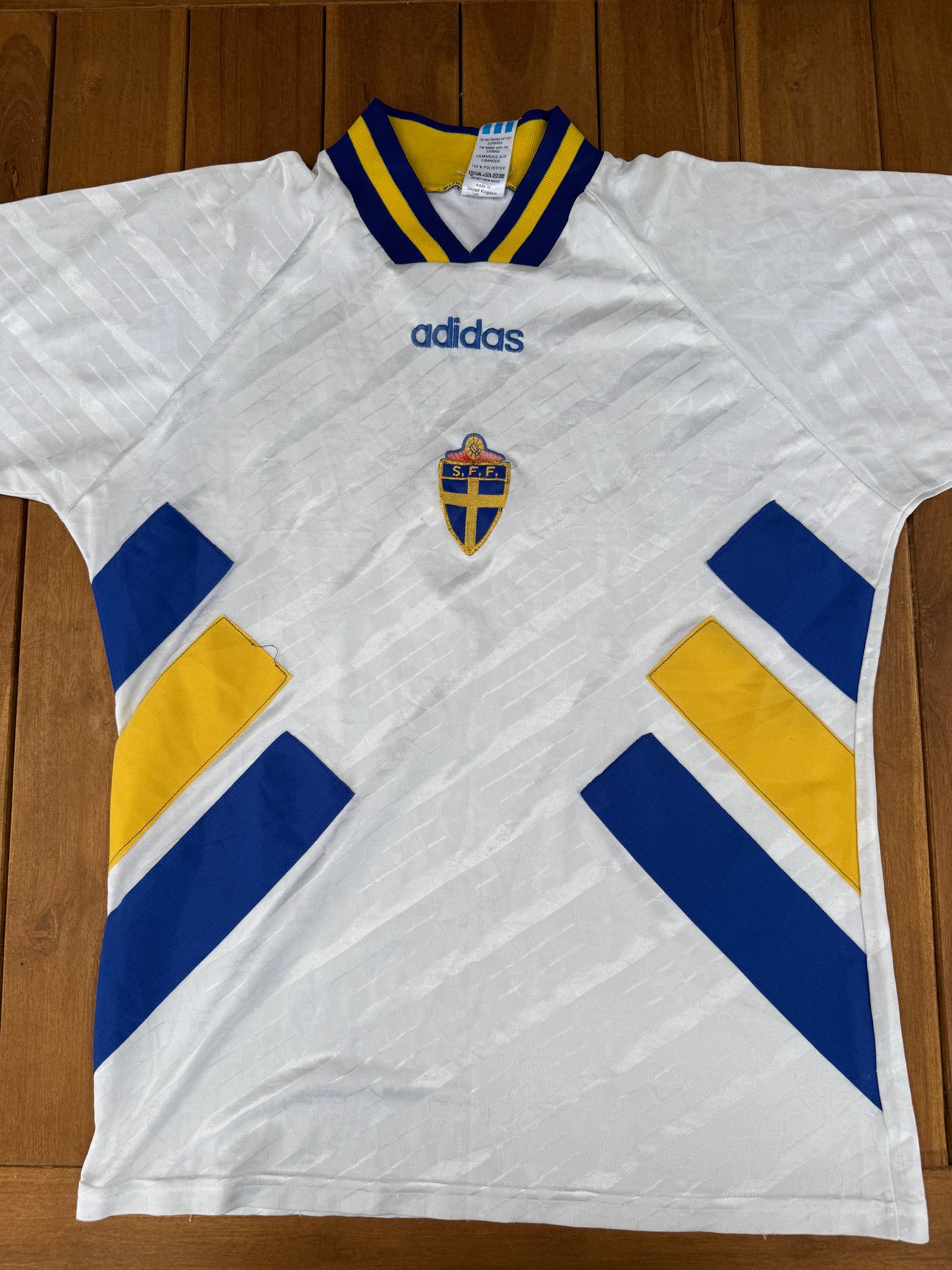 Sweden 1994 Away Shirt (M)