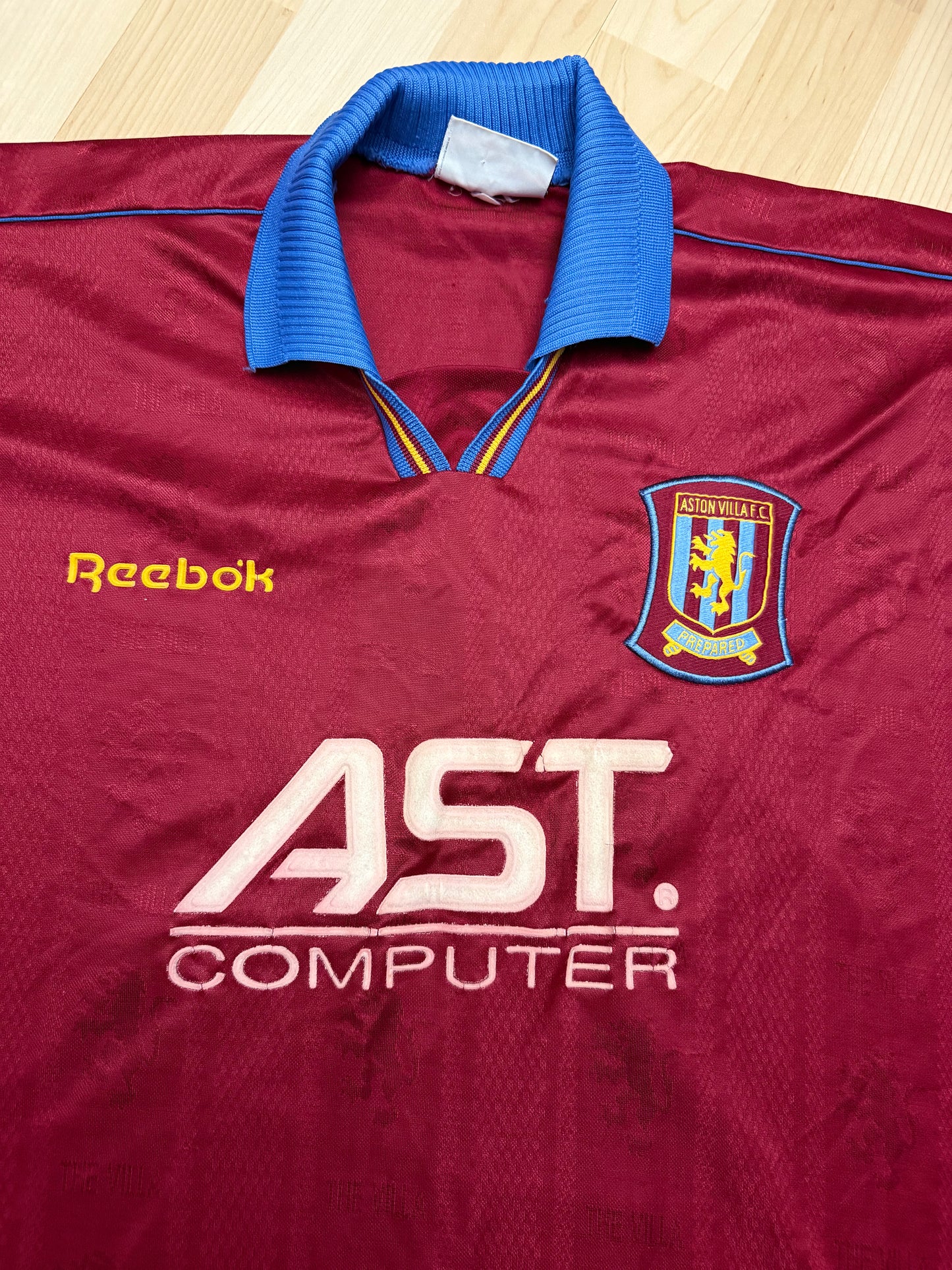 Aston Villa 1995/1997 Home Shirt (L)
