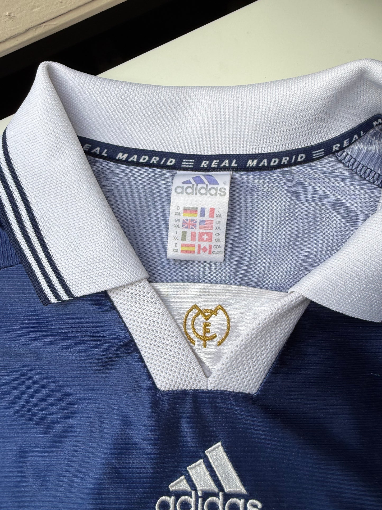 Real Madrid 1998/1999 Away Shirt (XXL)