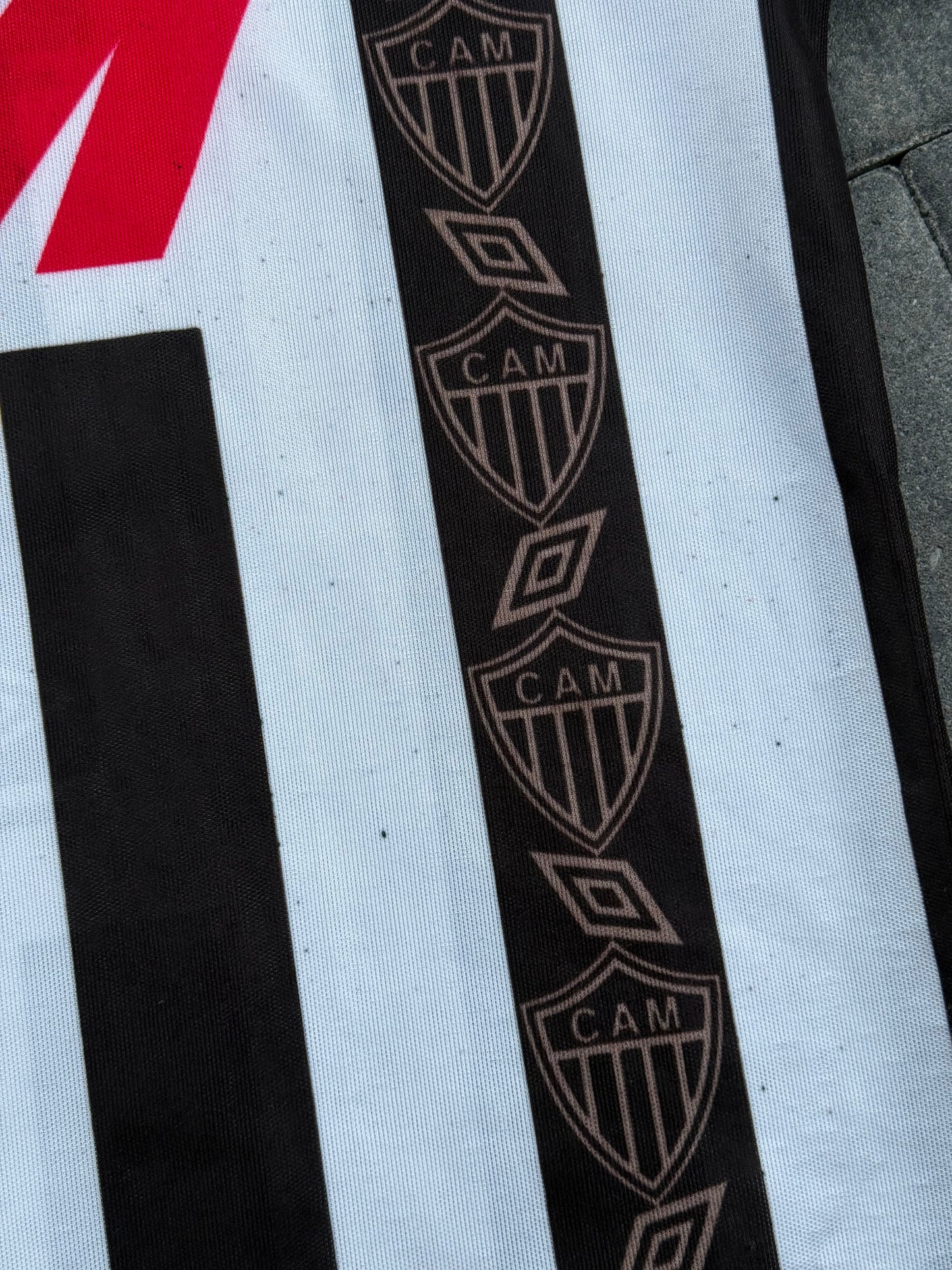 Atletico Mineiro 1997/1998 Home Shirt (L)