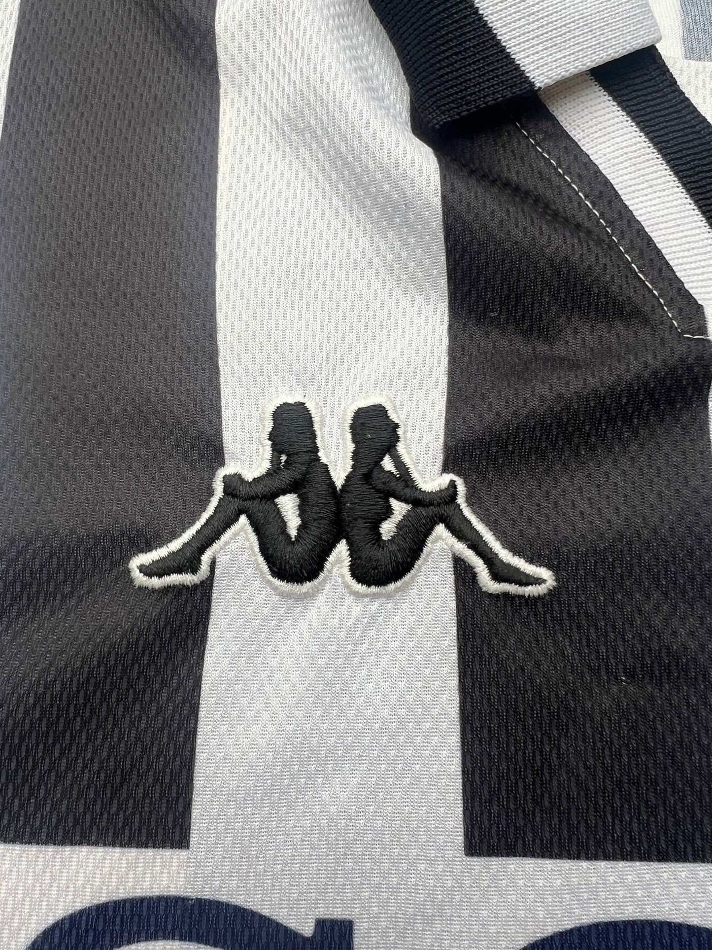 Juventus 1996/1997 Home Shirt (L)