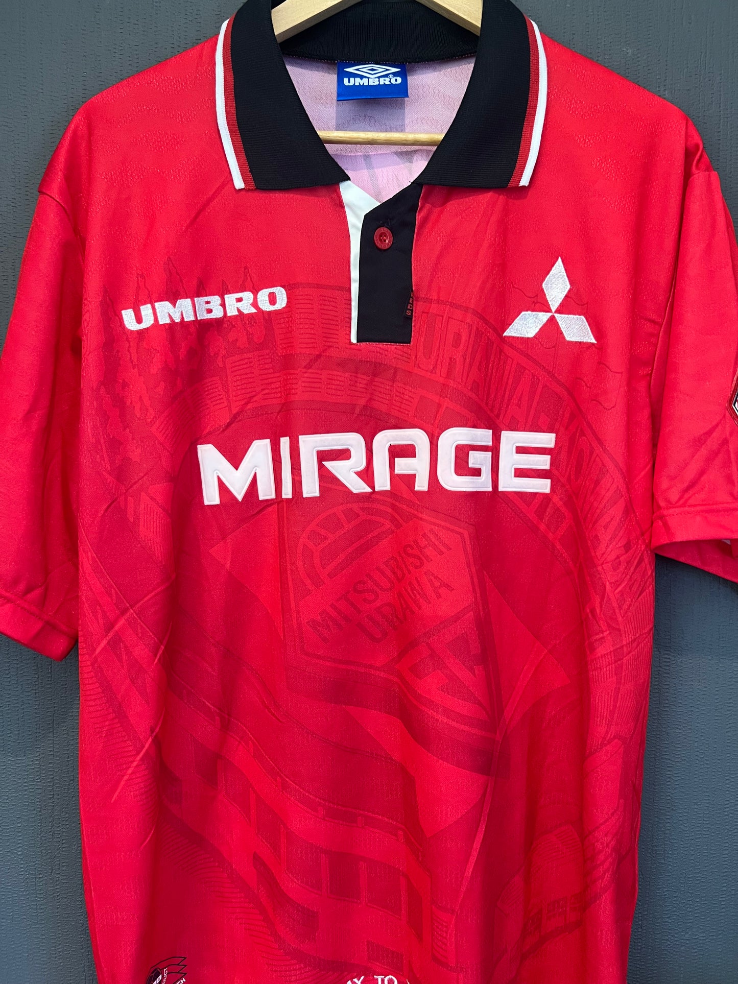 Urawa Red Diamonds 1997 Home Shirt (L)