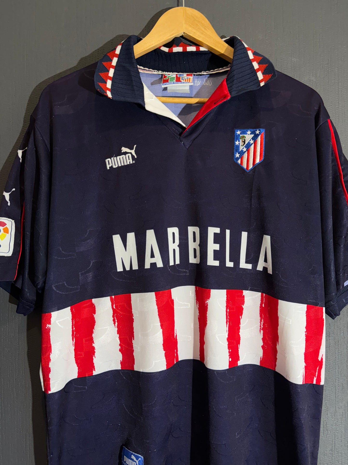 Atletico Madrid 1997/1998 Away Shirt (L)