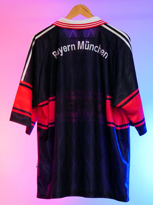 Bayern München 1997/1999 Away Shirt (XL)