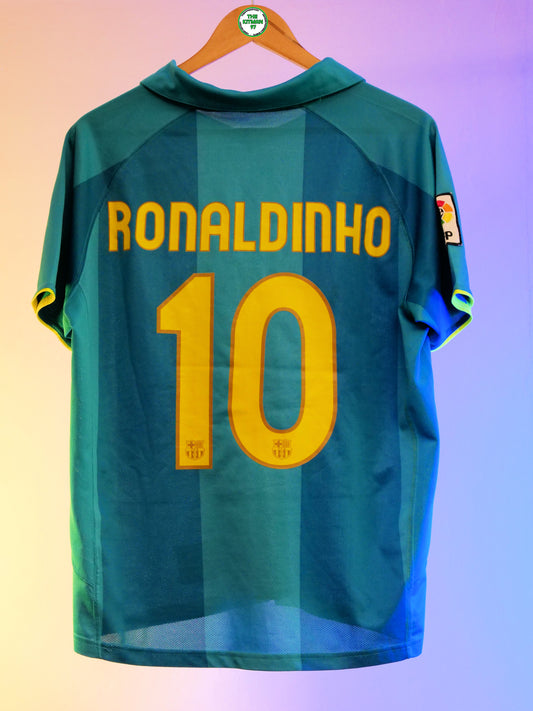 Barcelona 2006/2007 Away Shirt (#10 Ronaldinho) (M)