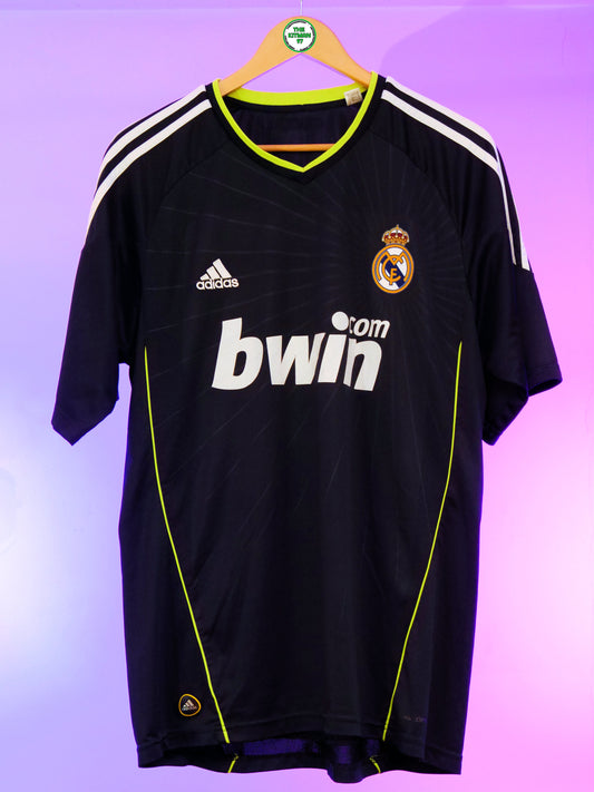 Real Madrid 2010/2011 Away (#7 Ronaldo) (L)