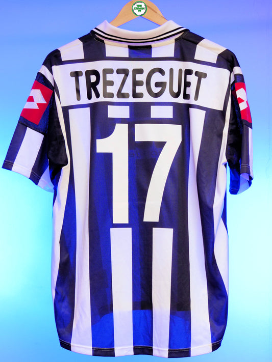 Juventus 2001/2002 Home UCL Shirt (#17 Trezeguet) (L)