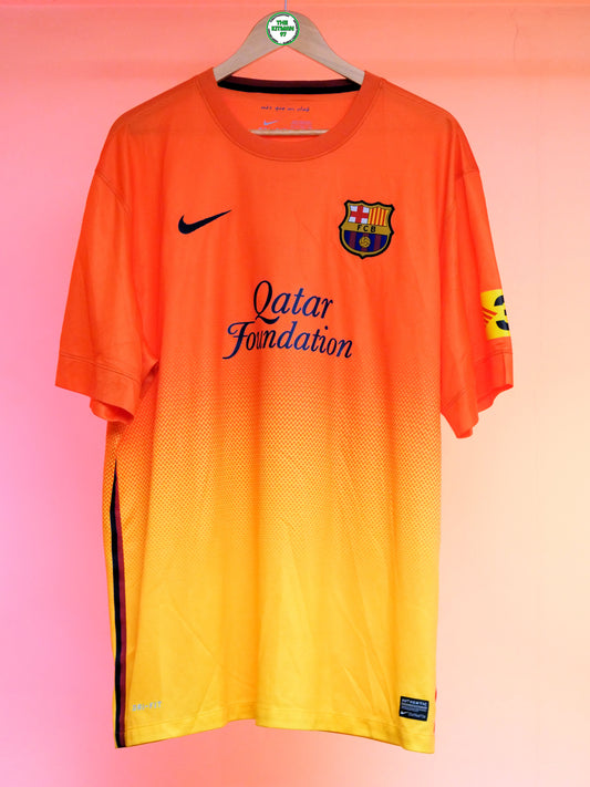 Barcelona 2012/2013 Away Shirt (#8 Iniesta) (XXL)