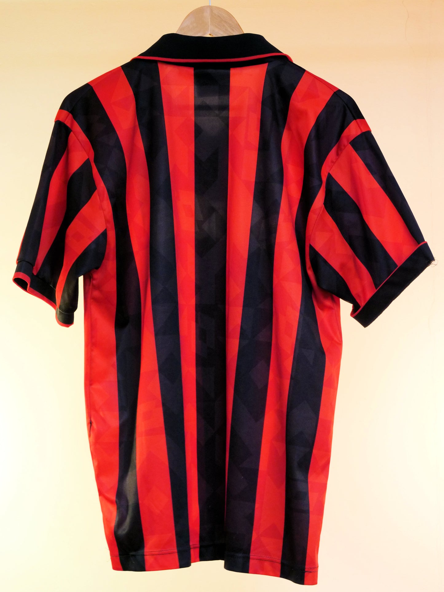 AC Milan 1993/1994 Home Shirt (M/L)