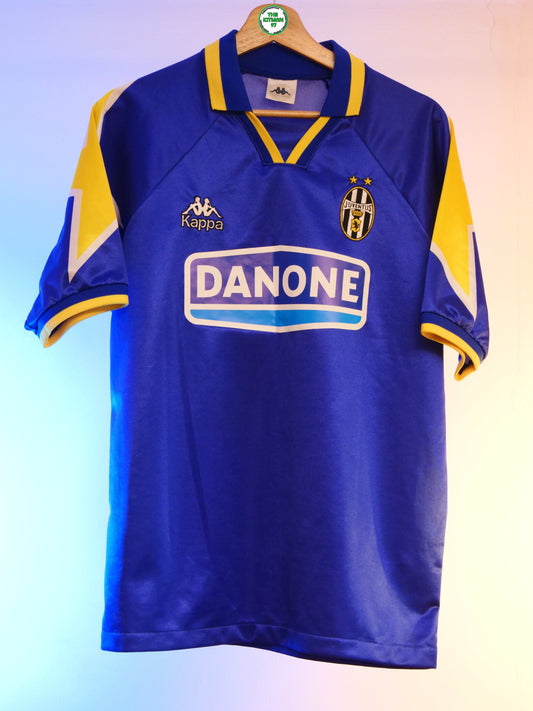 Juventus 1994/1995 Away Shirt (#10 Baggio) (M/L)