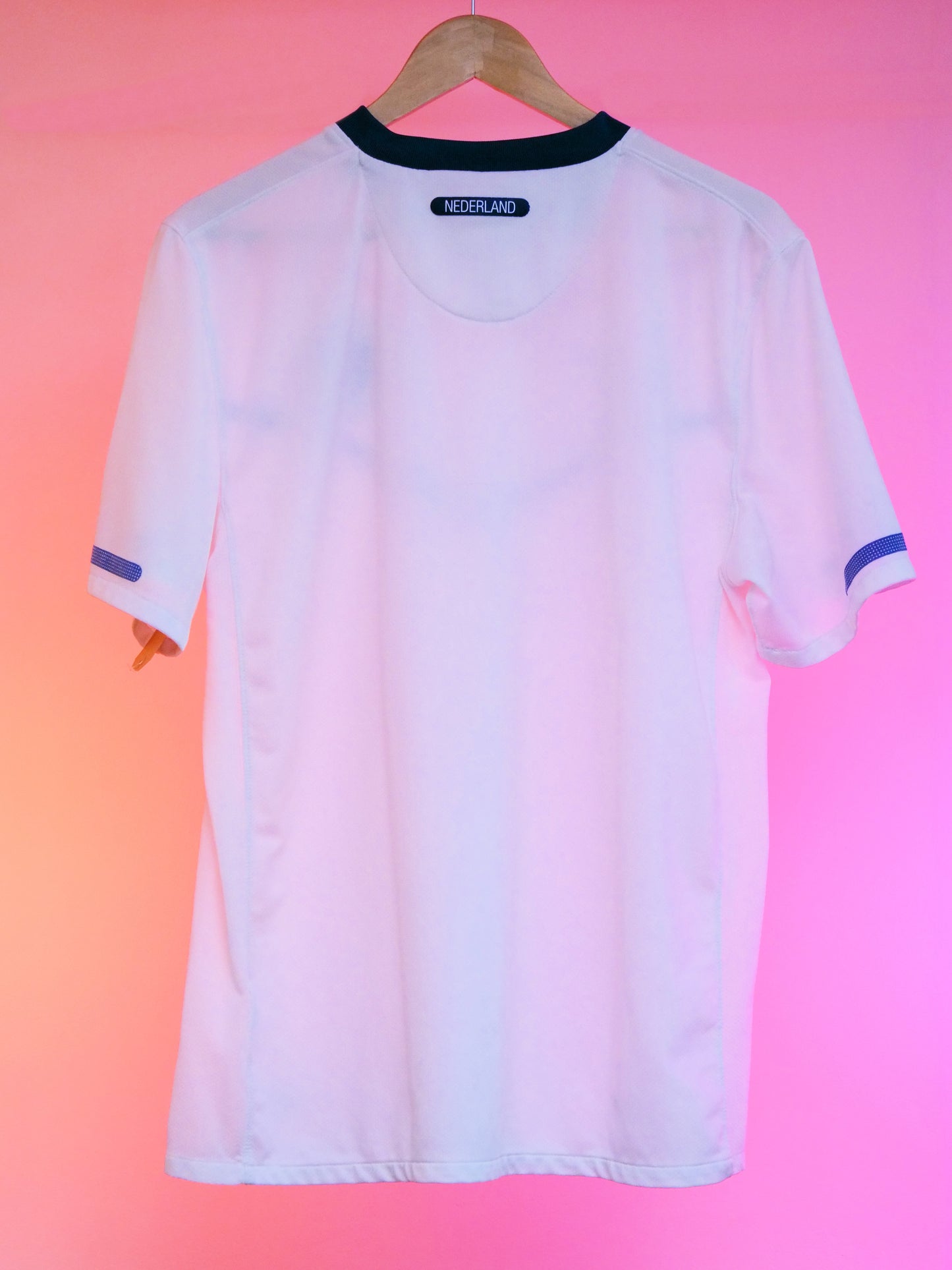 Netherlands 2010/2011 Away Shirt (L)