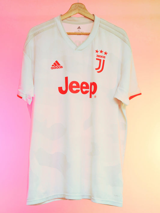Juventus 2019/2020 Away Shirt (#7 Ronaldo)