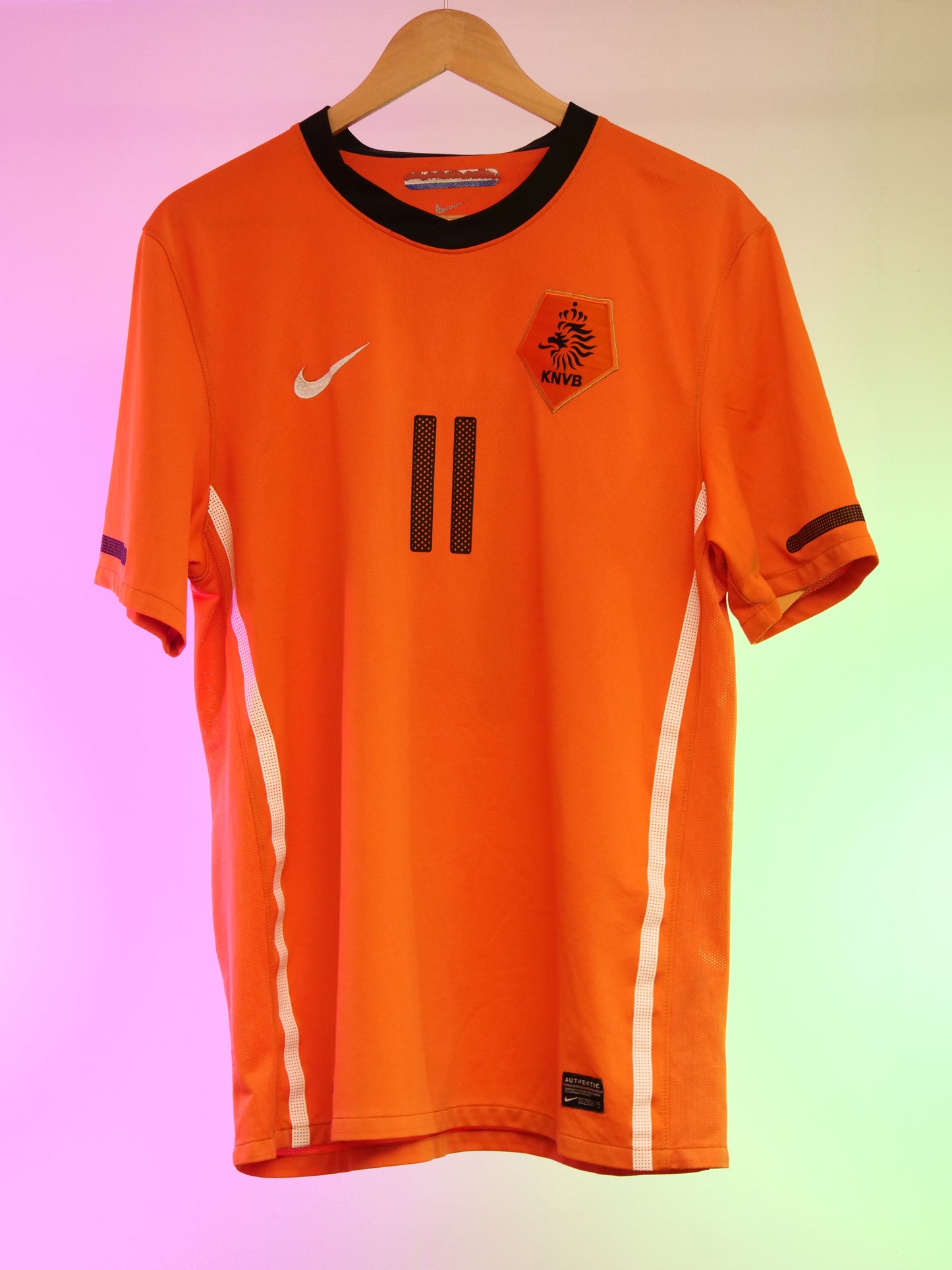 Netherlands 2010 Home Shirt (#11 Robben) (L)