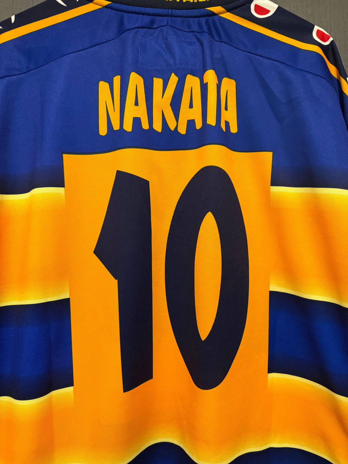 Parma 2001/2002 Home Shirt (#10 Nakata) (L)