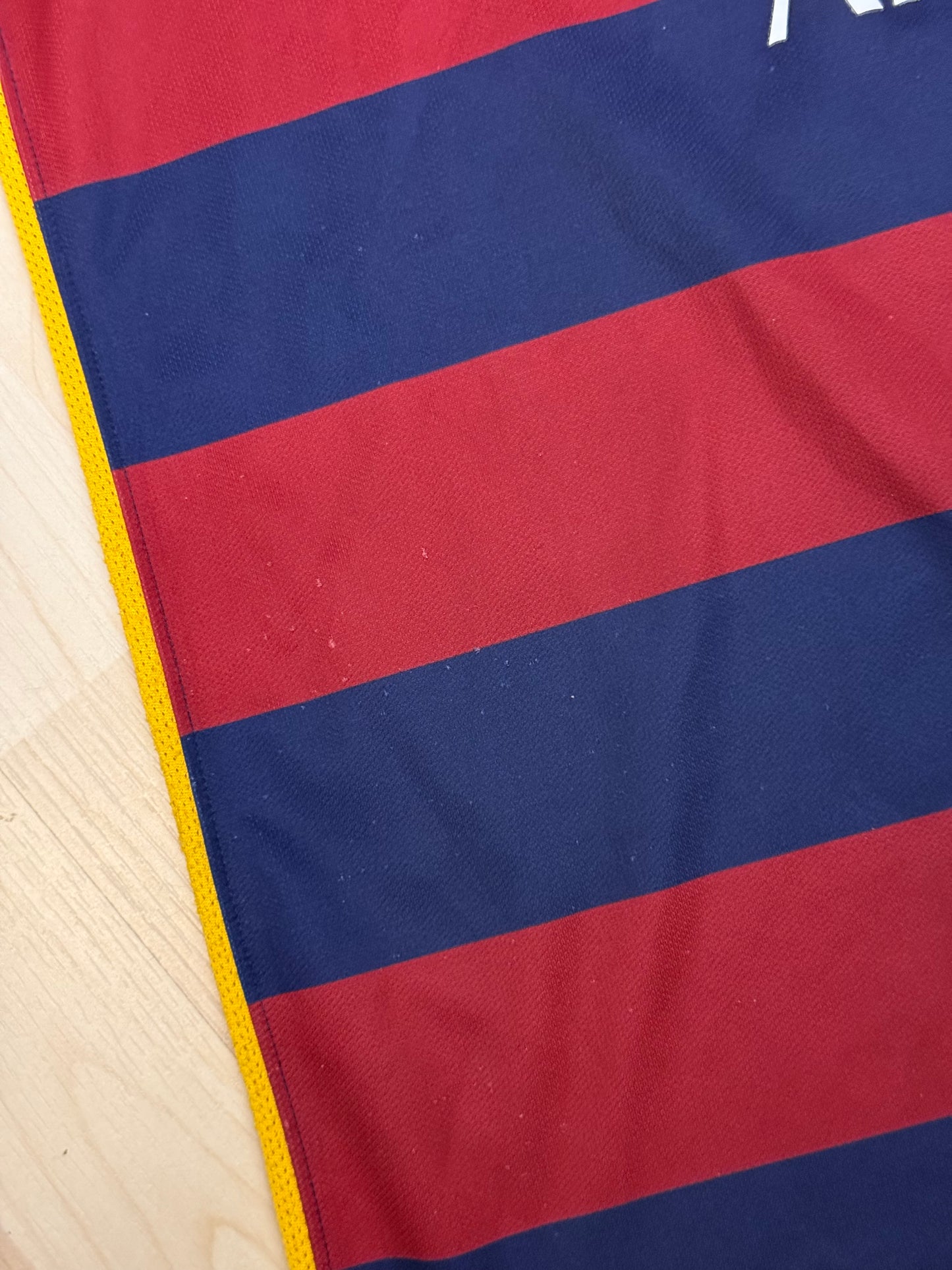 Barcelona 2015/2016 Home Shirt (#10 Messi) (M)