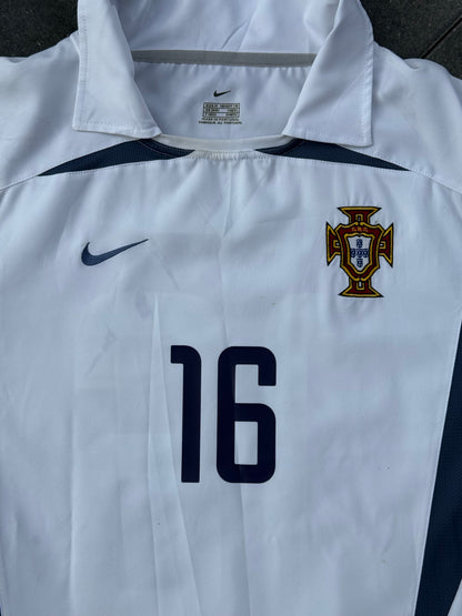 Portugal 2002/2004 Away Shirt (#16 Ronaldo) (M)