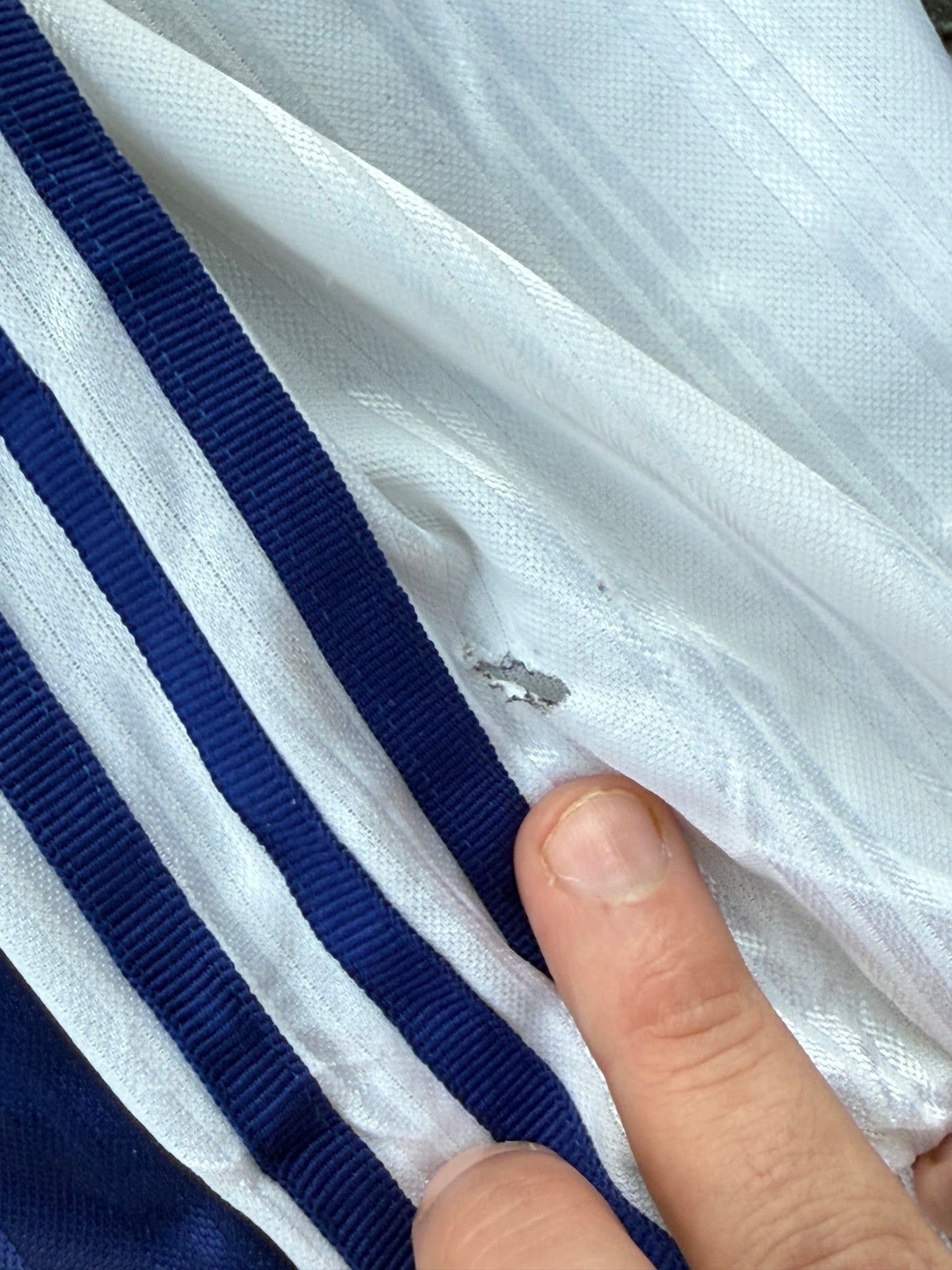 Fenerbahçe 1997/1998 Matchworn Home Shirt (#9) (XL)