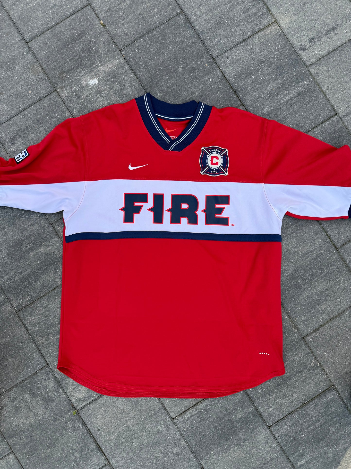 Chicago Fire 2000/2002 Home Shirt (L)