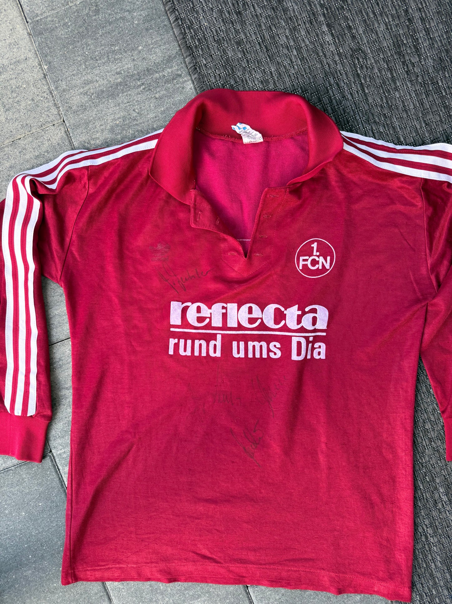 Nürnberg 1990/1992 Home Shirt Longsleeve Signed (M)