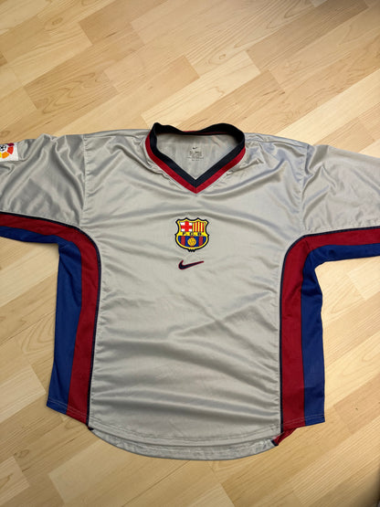 Barcelona 1999/2000 Away Shirt (#9 Kluivert) (M)
