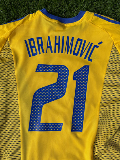 Sweden 2002 Home Shirt (#21 Ibrahimovic) (XL)
