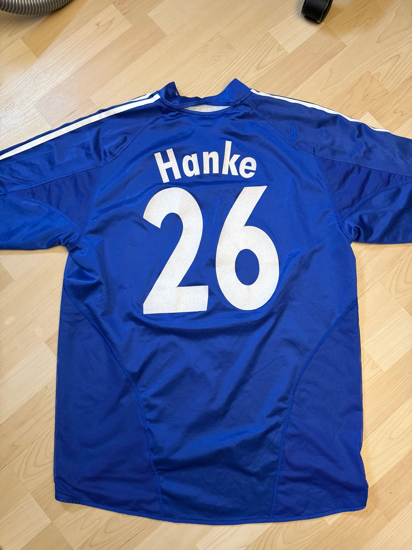 Schalke 04 2004/2005 Home Shirt (#26 Hanke) (L)