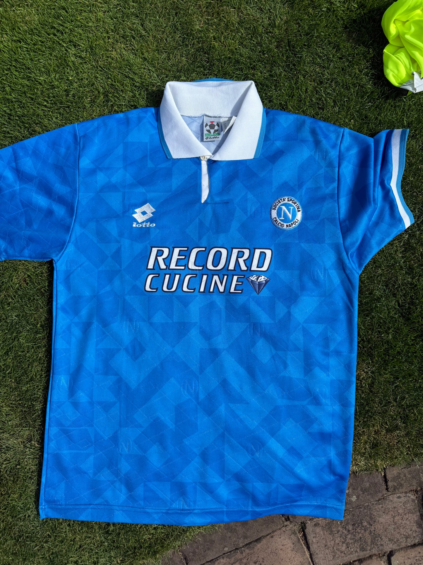 Napoli 1995/1996 Home Shirt Rare Version (M)