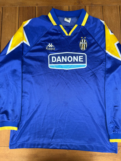 Juventus 1994/1995 Away Shirt (XL) (Jaspo Version)